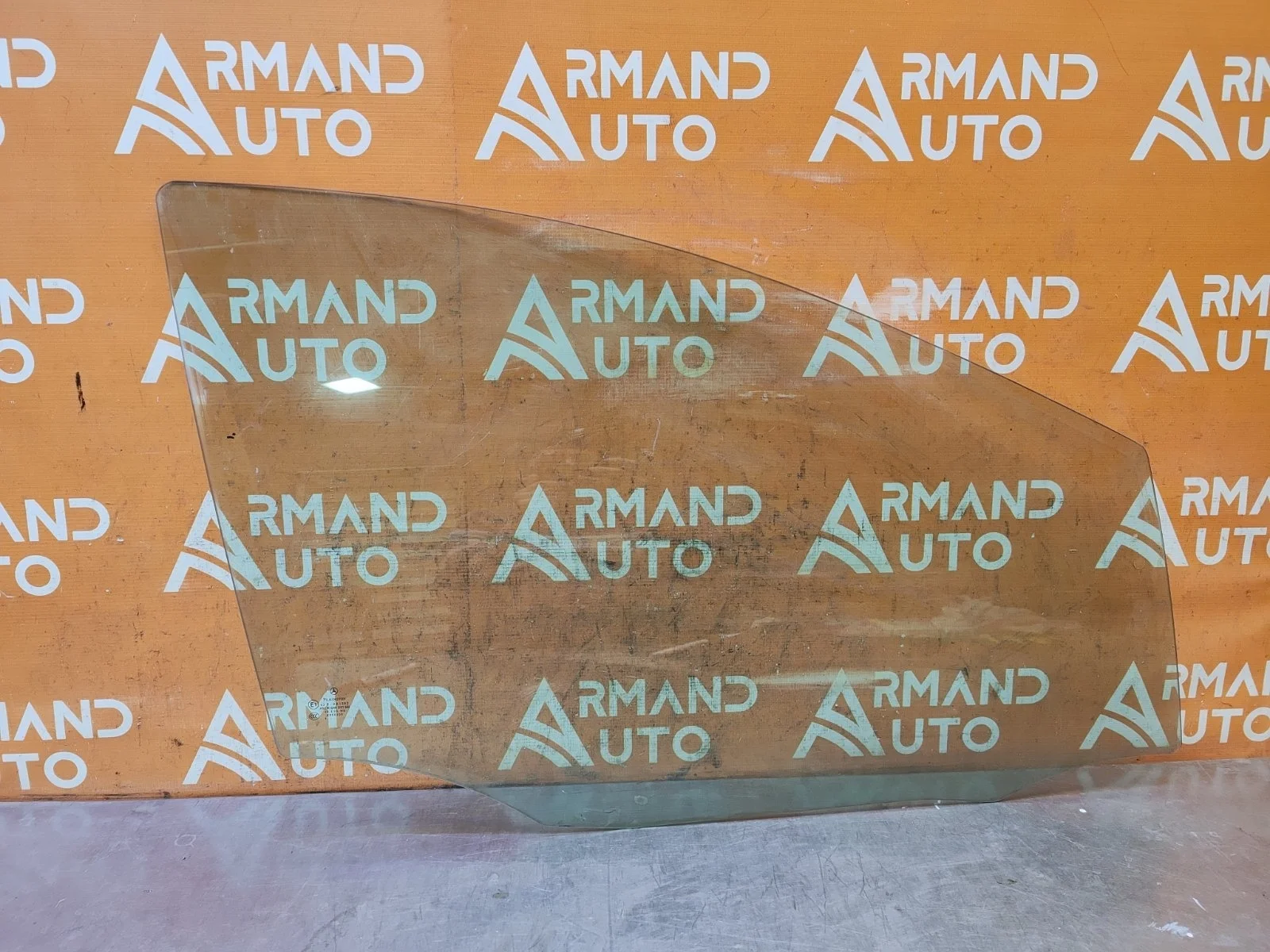 Стекло двери Mercedes B-Class 2005-2011 W245