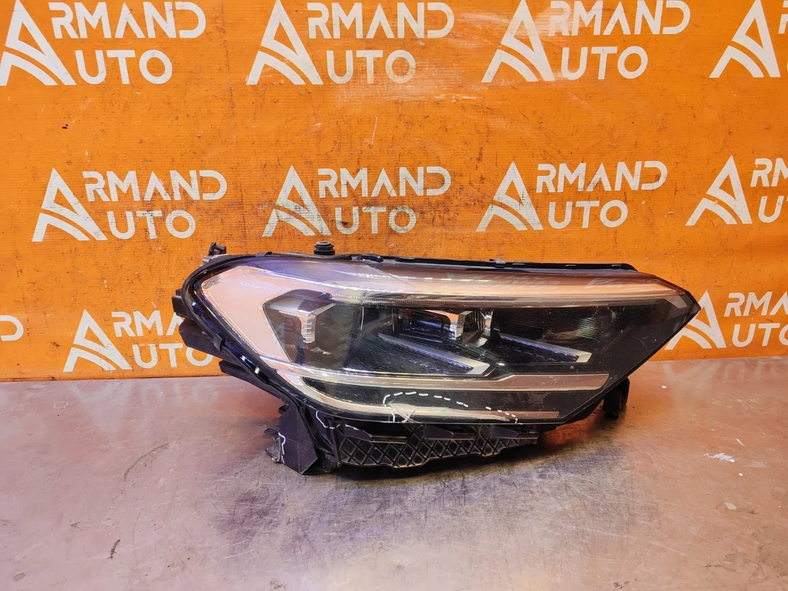 Фара Volkswagen Polo 2020-нв 6