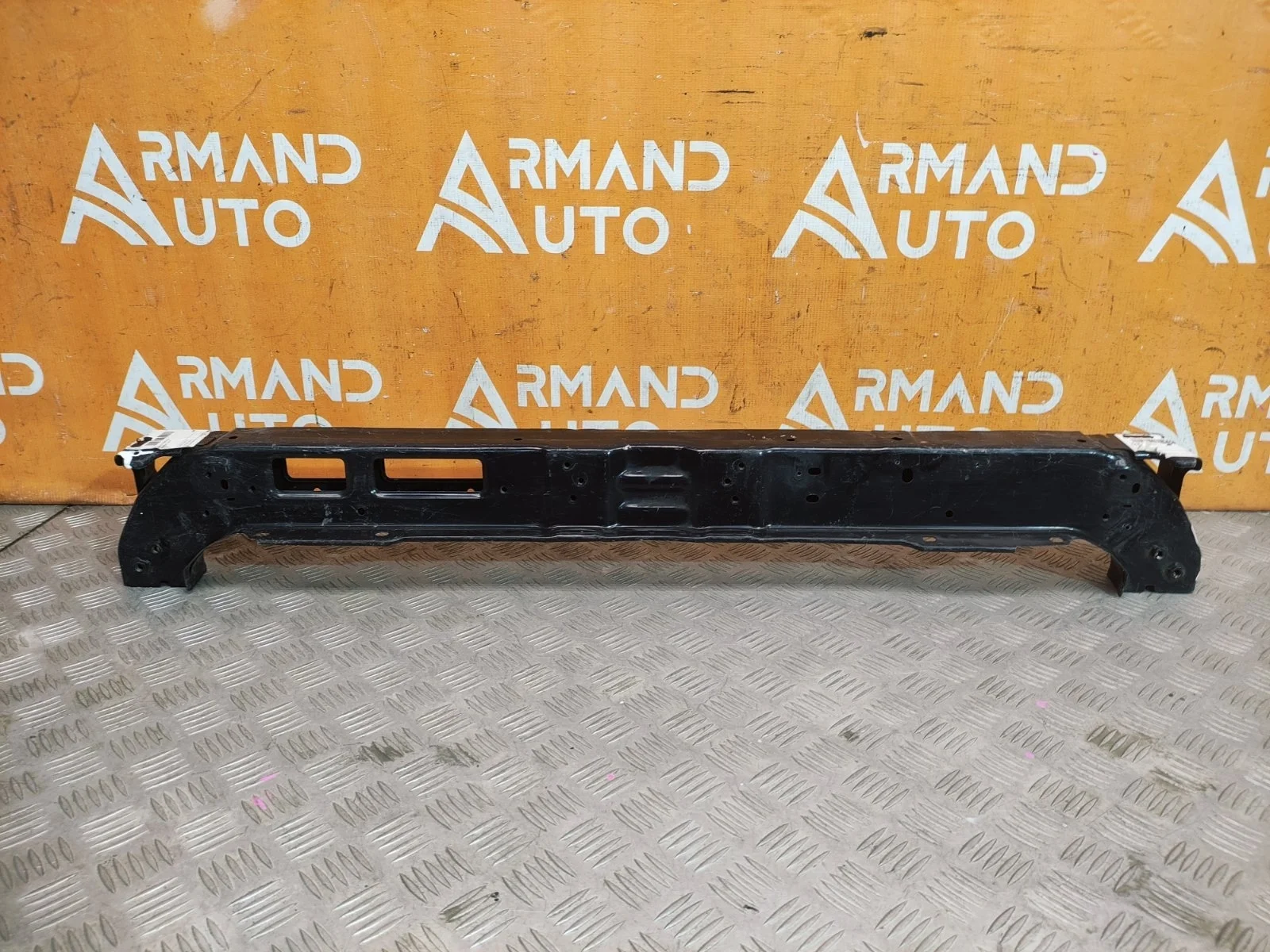 Панель передняя (суппорт радиатора) верхняя Hyundai Tucson 2015-2021 3