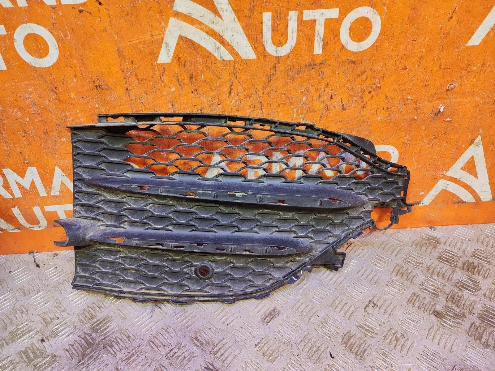 Решетка бампера Mercedes GLE-Class 2018-нв V167