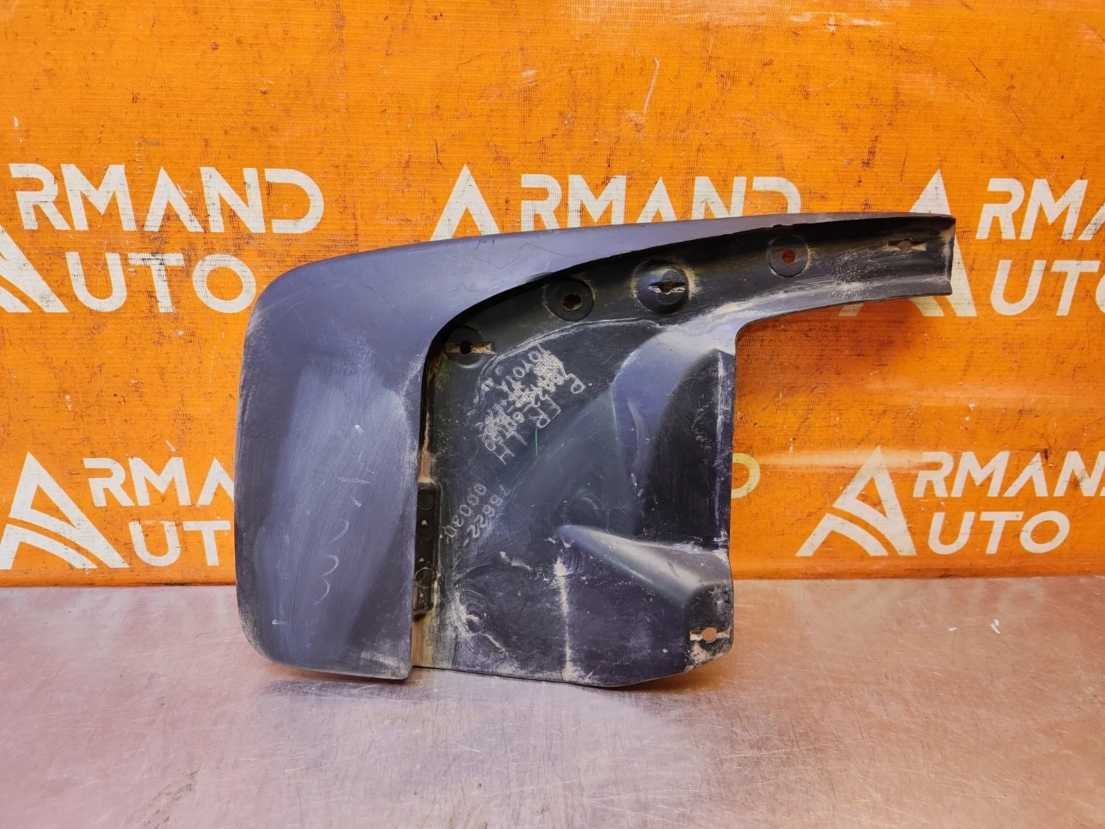 Брызговик Toyota Land Cruiser Prado 2009-нв 150