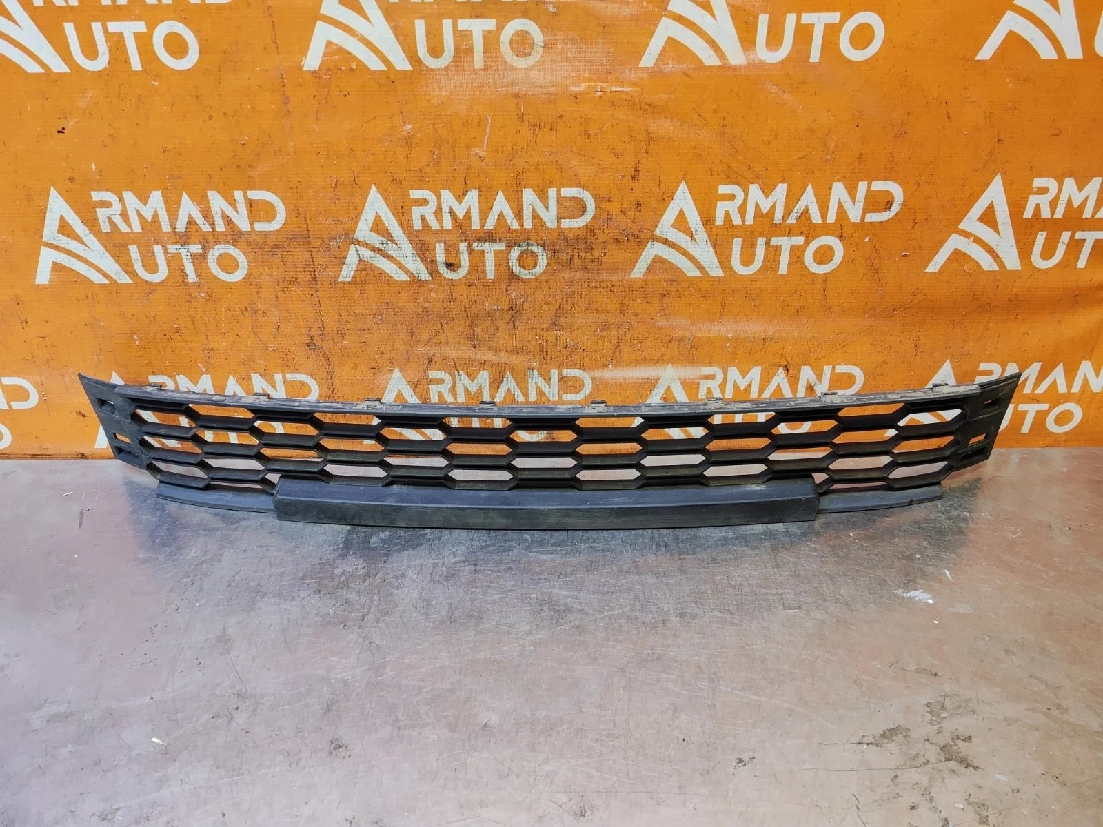 Решетка бампера Skoda Rapid 2020-нв