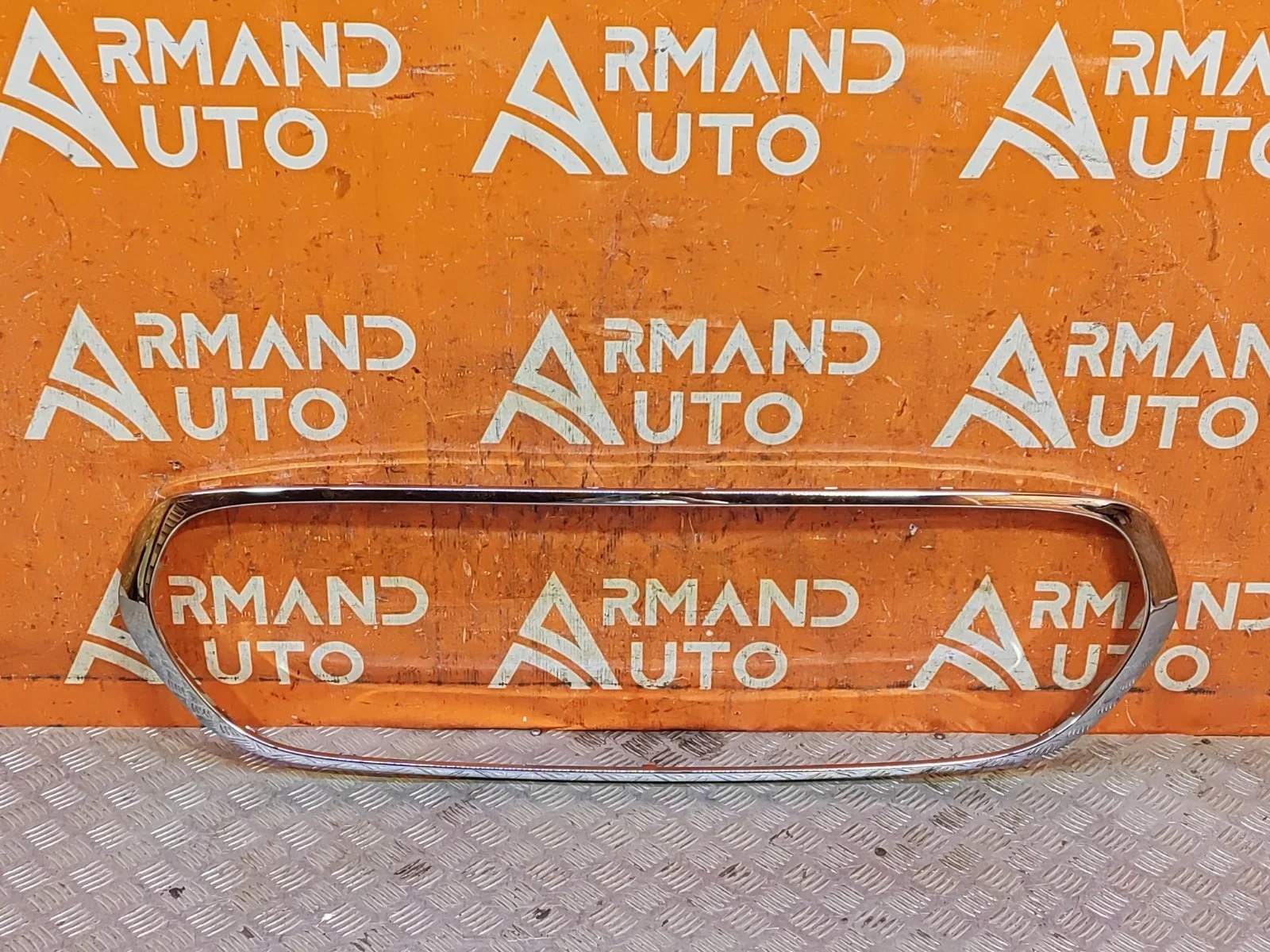 Окантовка решетки радиатора Mini Hatch 2013-2021 F55, F56