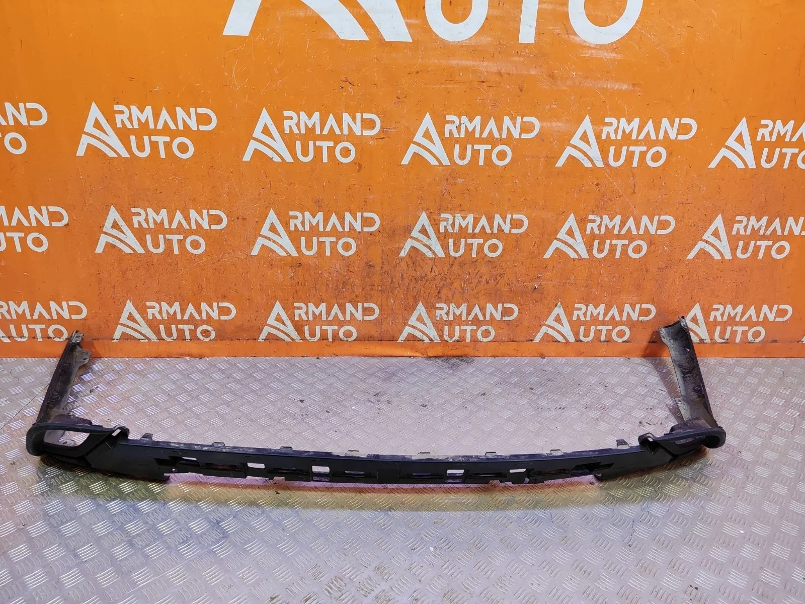 Юбка бампера Toyota Highlander 2019-нв 4 U70