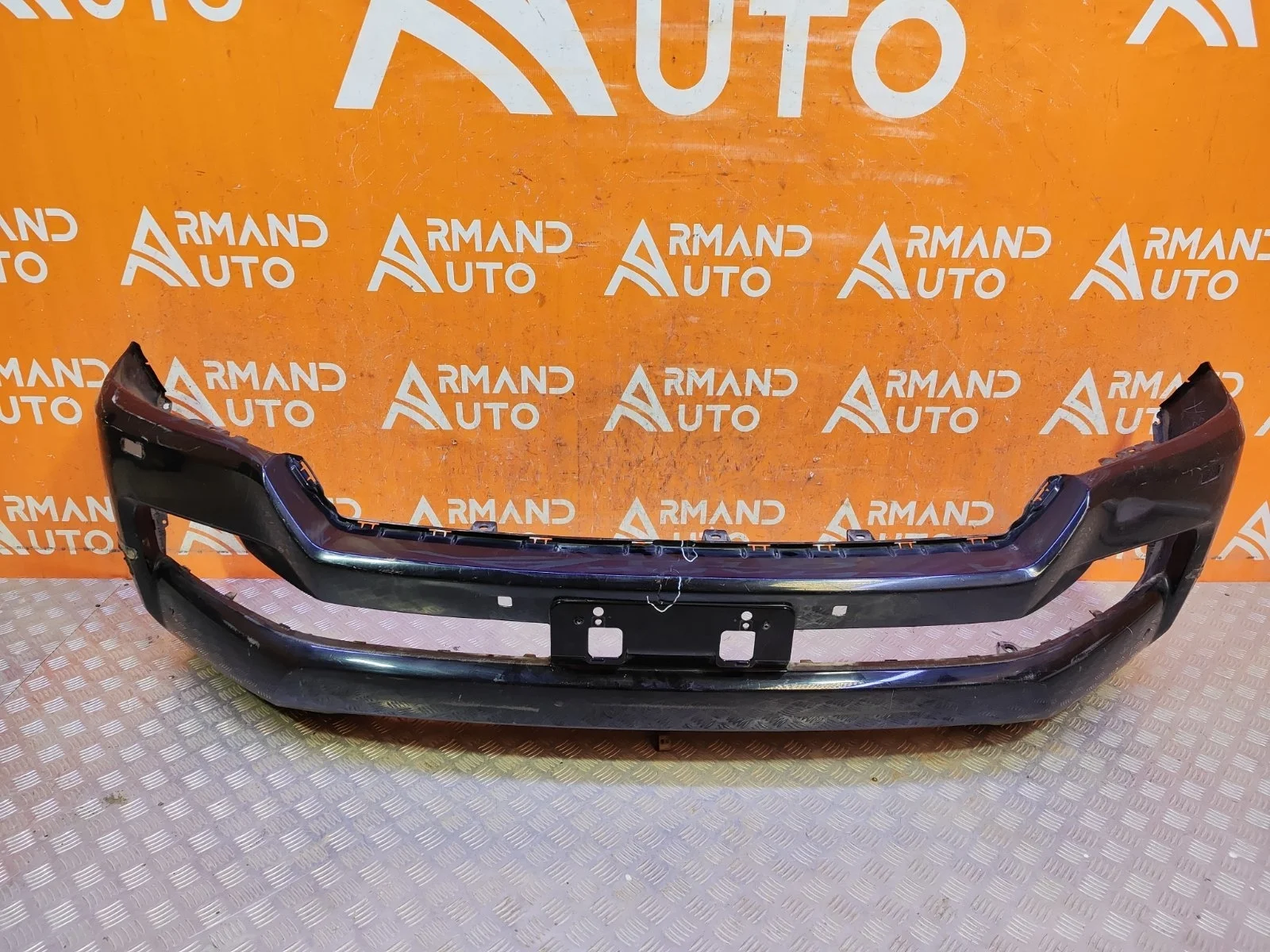 Бампер Toyota Land Cruiser 2015-2021 200