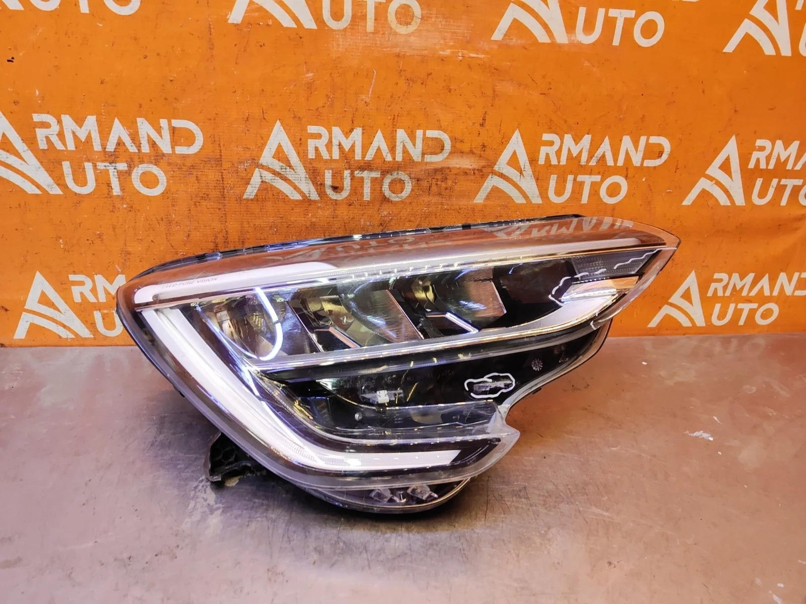 Фара Renault Arkana 2019-нв
