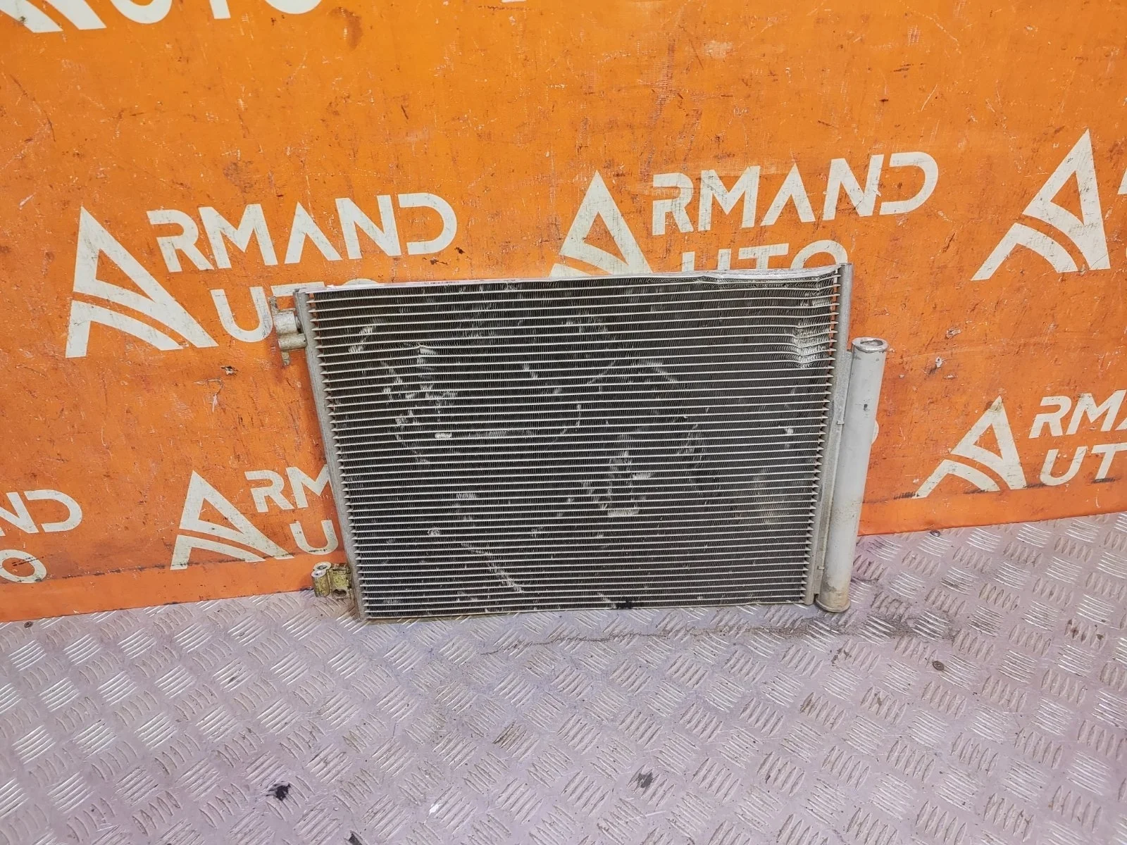 Радиатор кондиционера Renault Logan 2012-2022