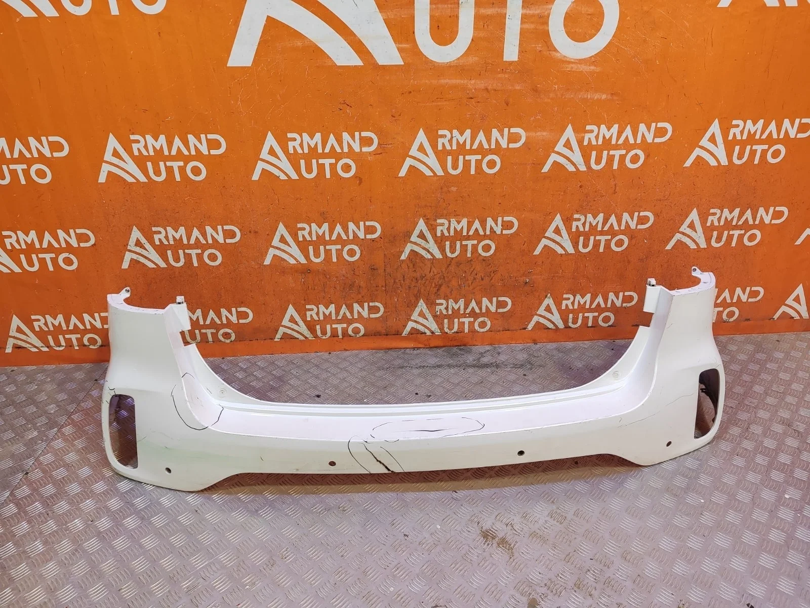 Бампер Kia Sorento 2012-2019 XM