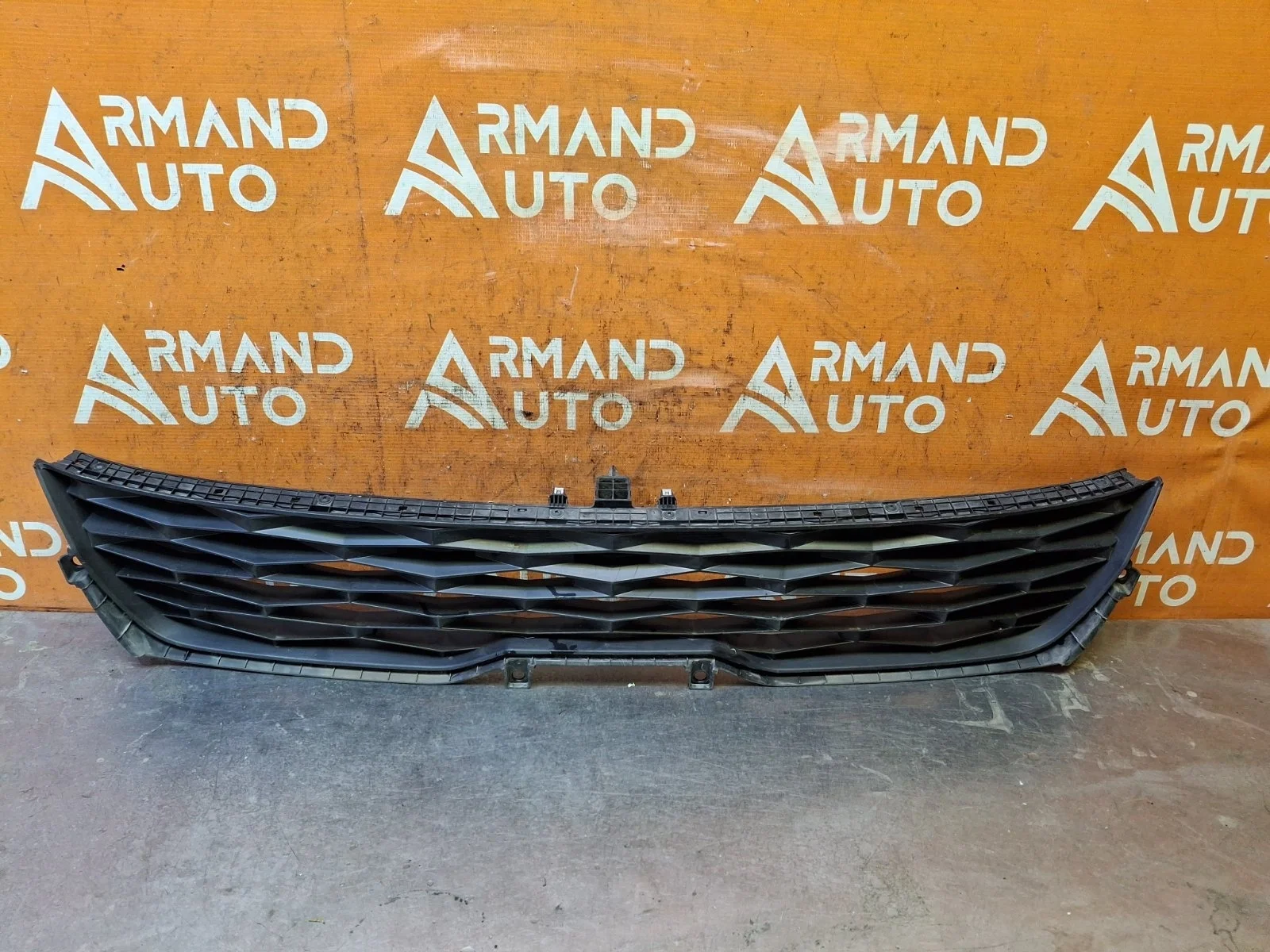 Решетка радиатора Kia Seltos 2019-нв