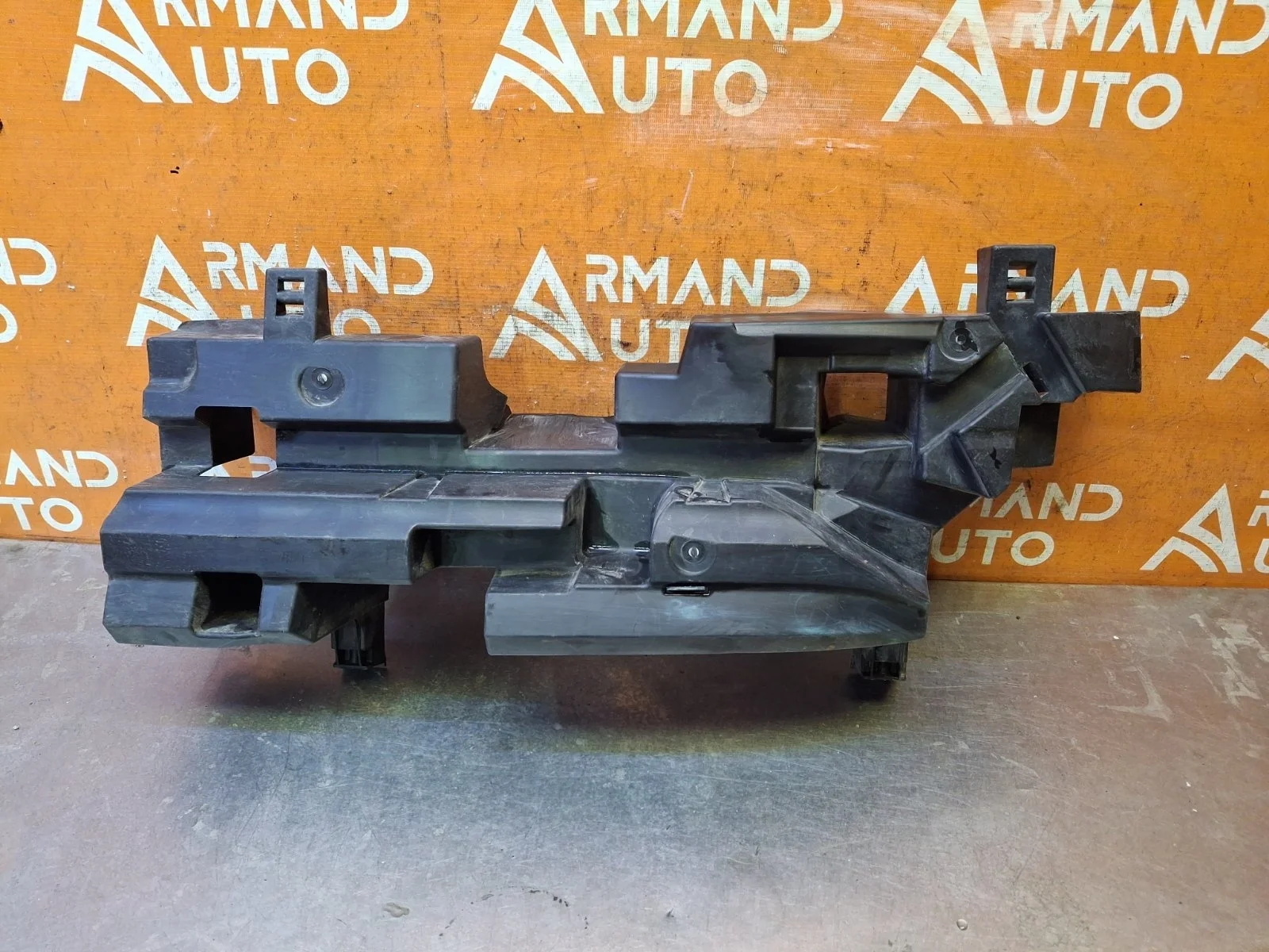 Абсорбер бампера Renault Arkana 2019-нв