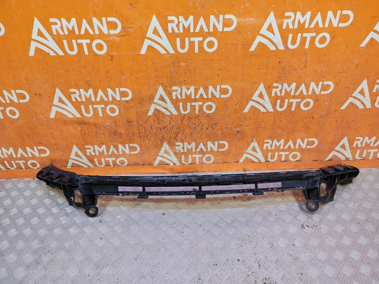 Кронштейн бампера Mercedes -Class 2016-2020 W213, S213, C238