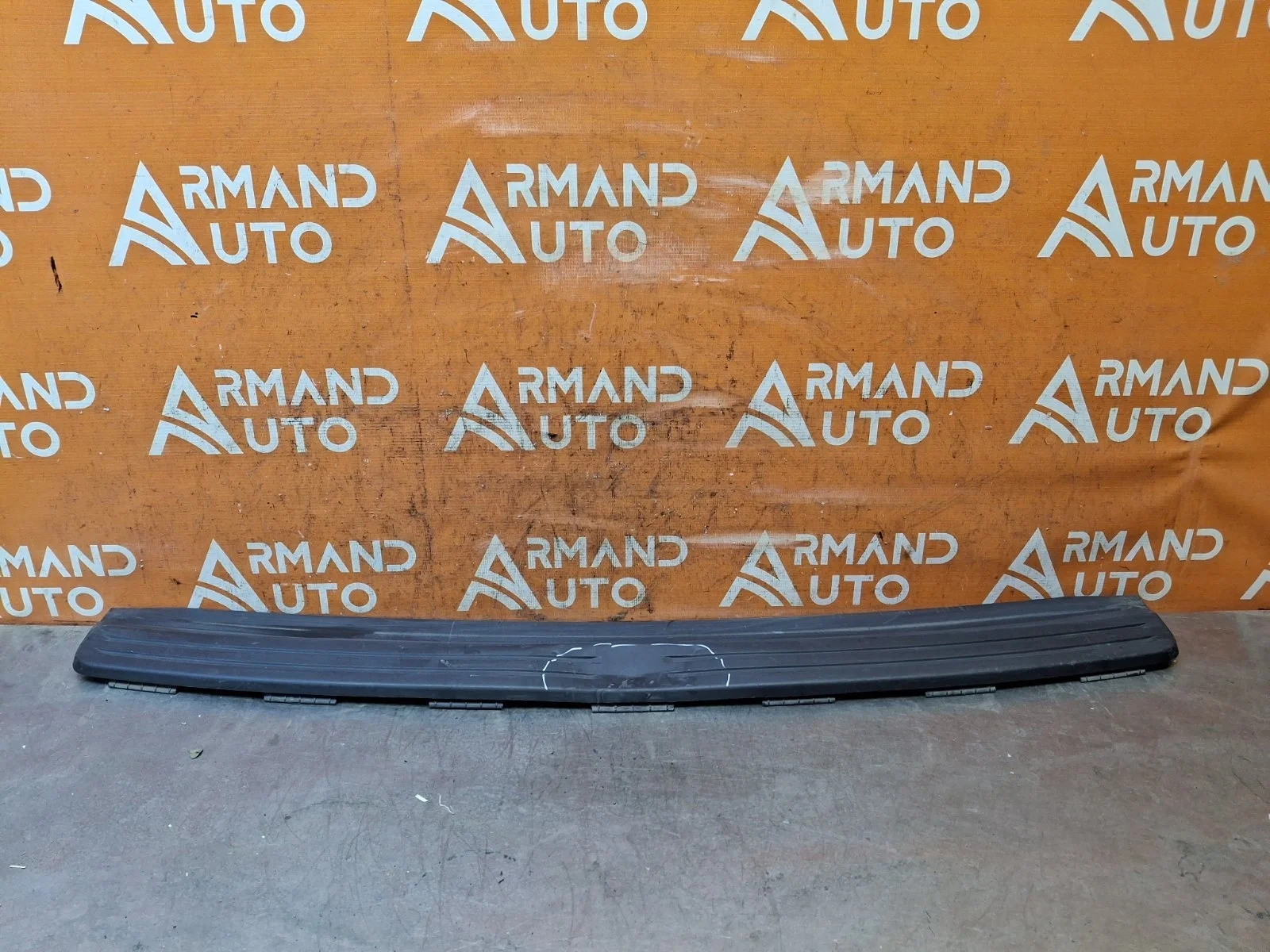 Накладка бампера верхняя Land Rover Freelander 2006-2014