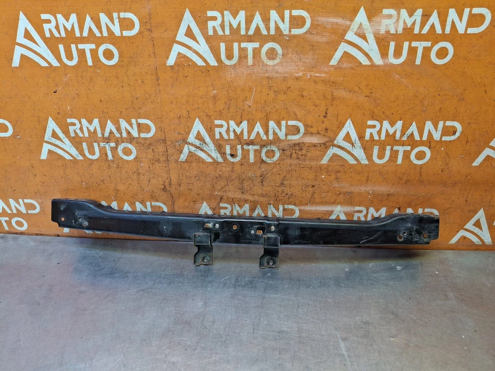 Усилитель бампера верхний Mitsubishi Pajero Sport 2015-2021 3