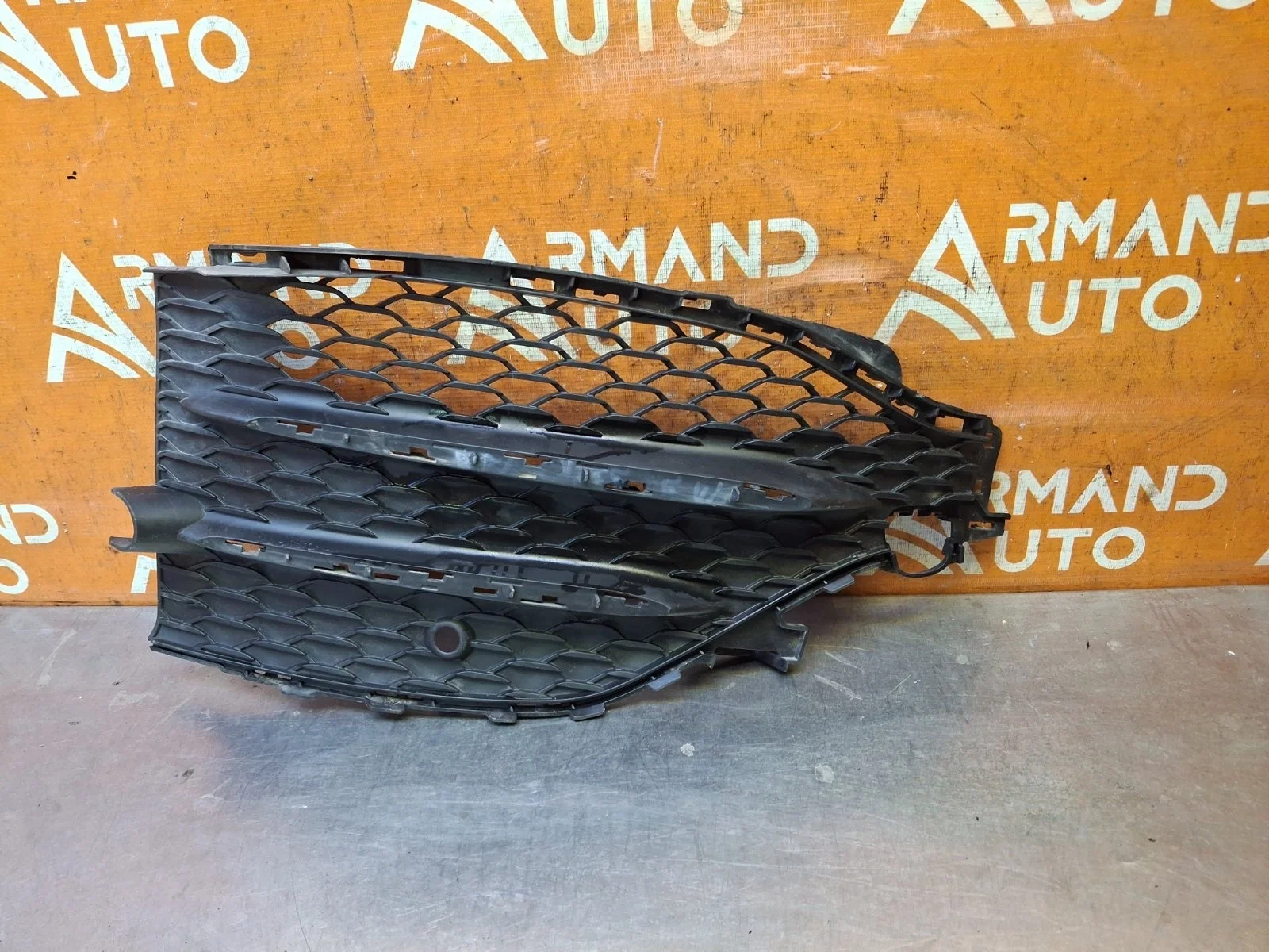 Решетка бампера Mercedes GLE-Class 2018-нв V167