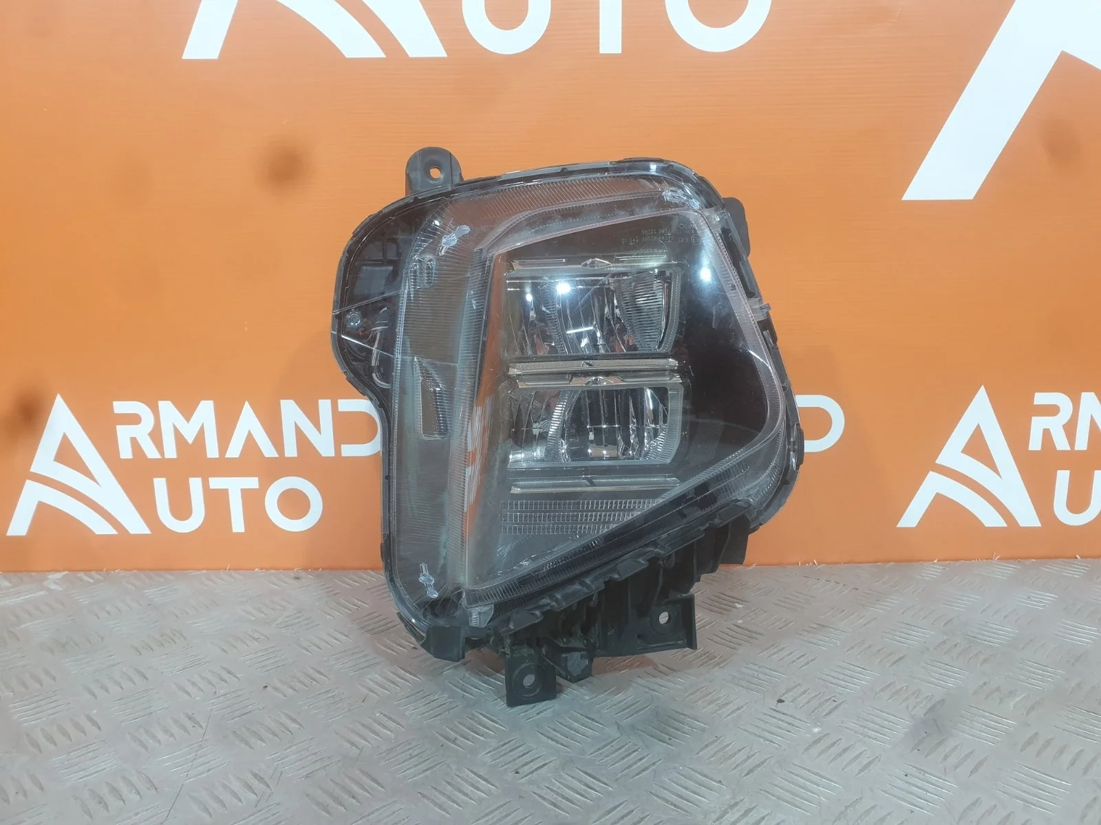 Фара Hyundai Tucson 2020-нв 4