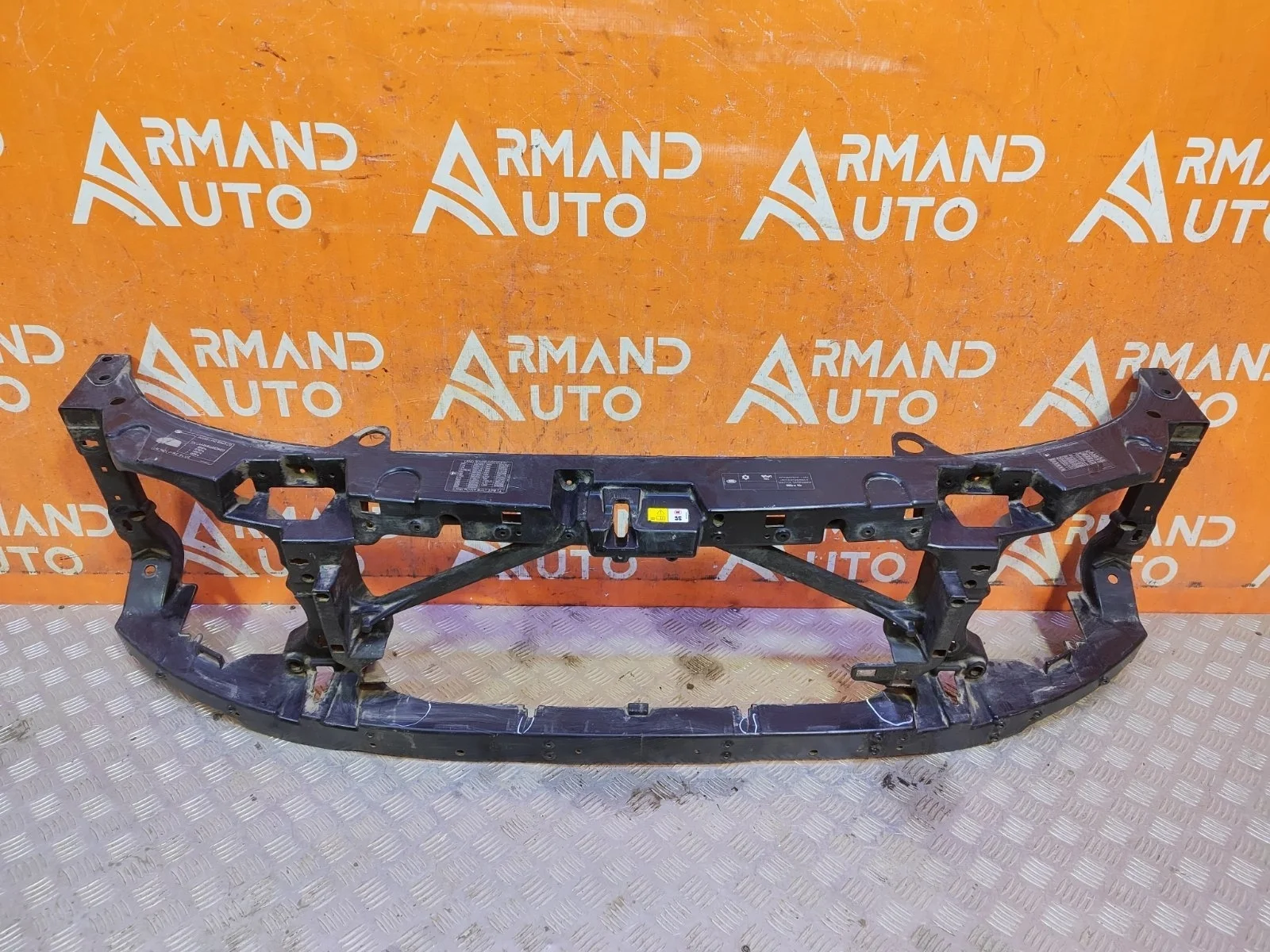 Панель передняя (суппорт радиатора) Land Rover Discovery 2009-2016 4