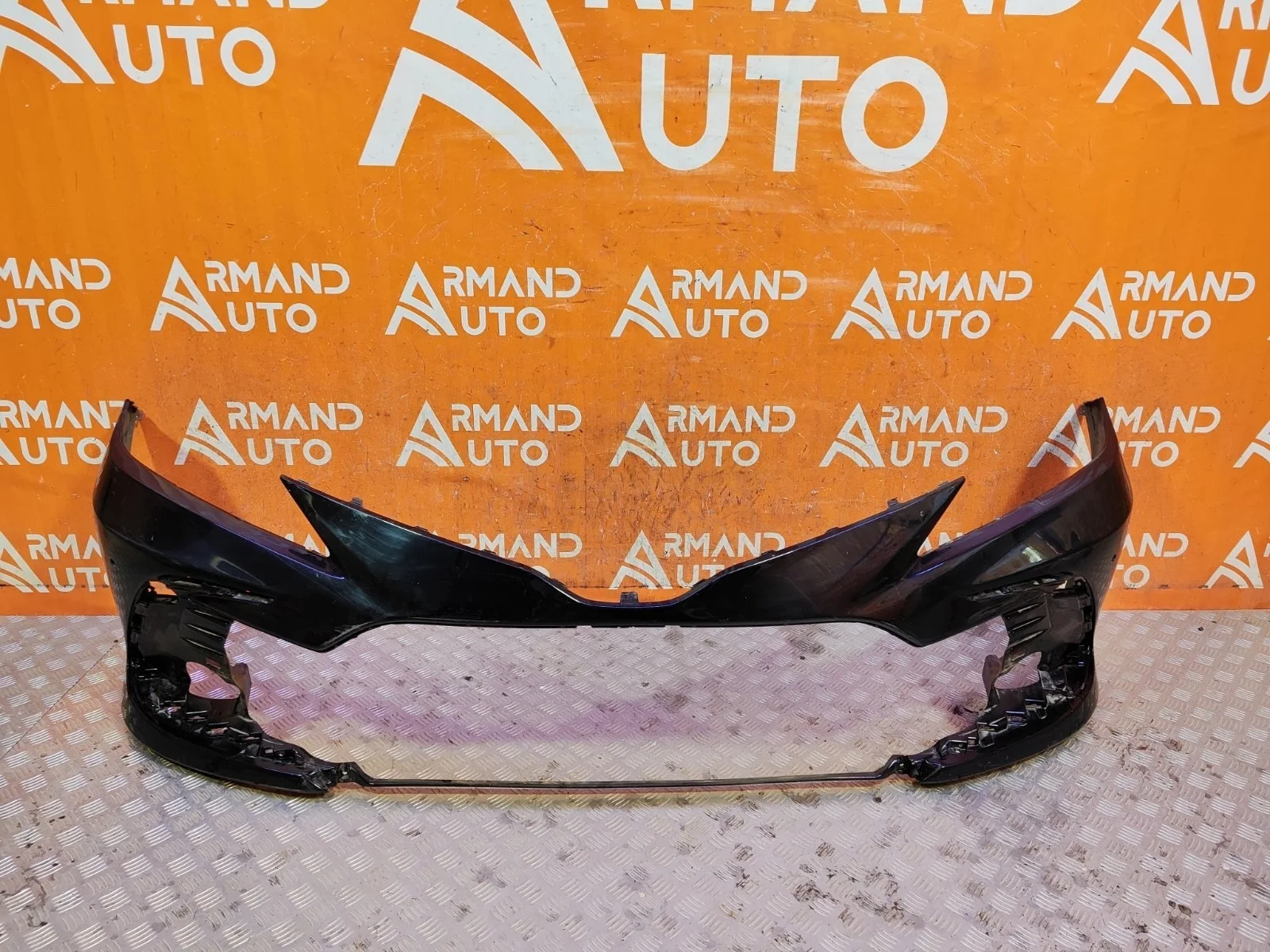 Бампер Toyota Camry 2020-нв 8 XV70