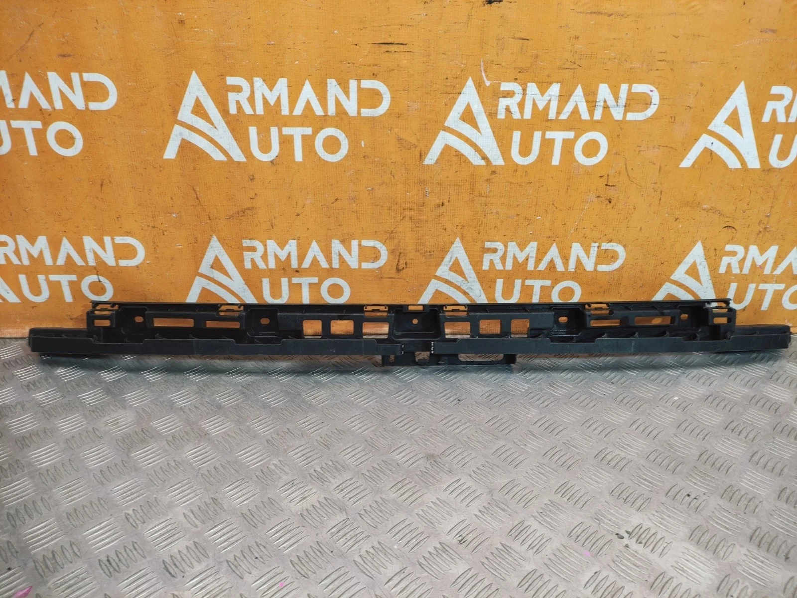 Кронштейн бампера Skoda Kodiaq 2016-2022