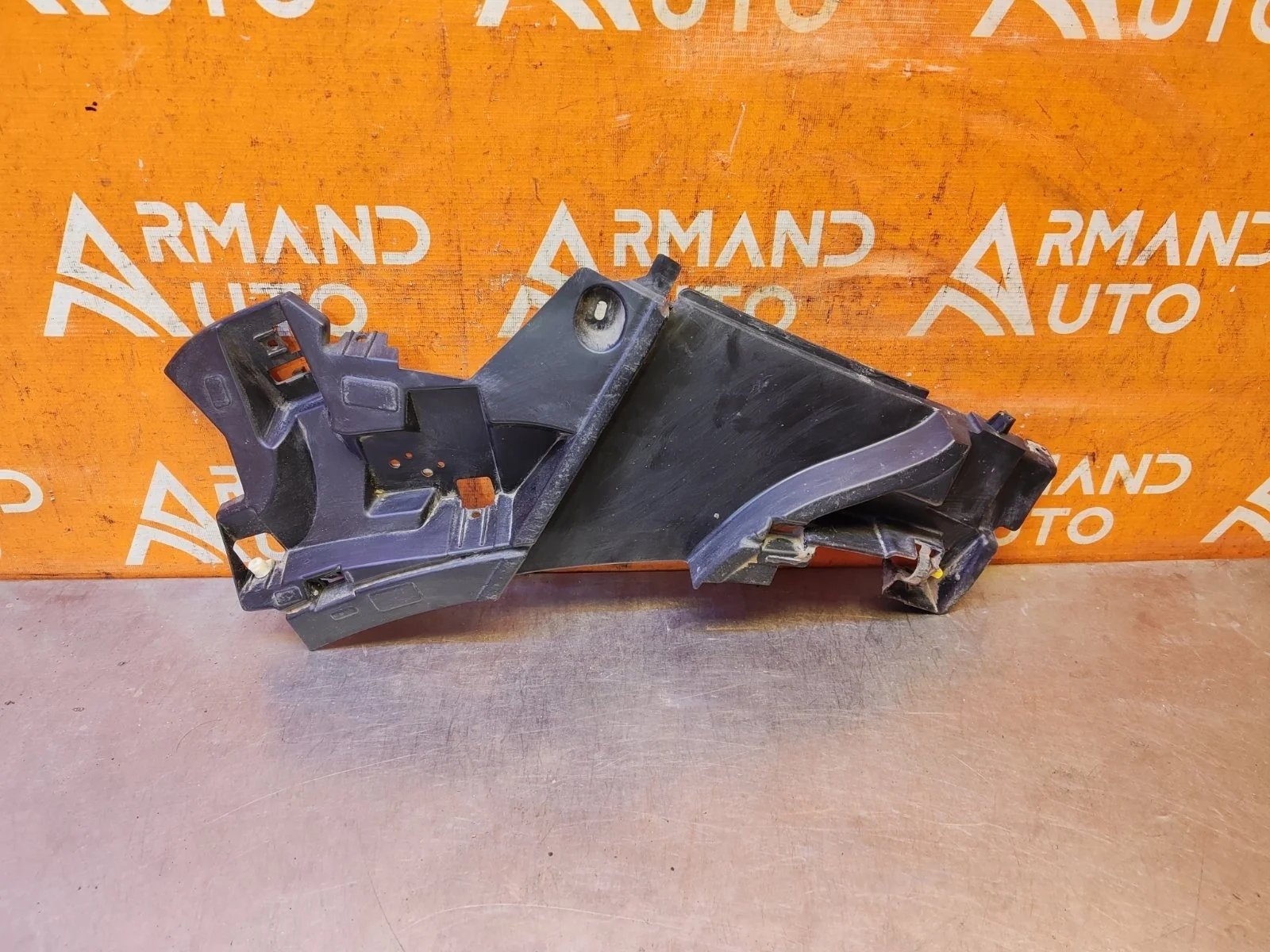 Кронштейн бампера Land Rover Range Sport 2017-нв L494