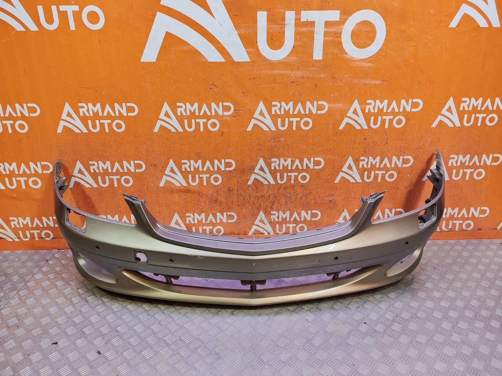 Бампер Mercedes -Class 2005-2009 W221