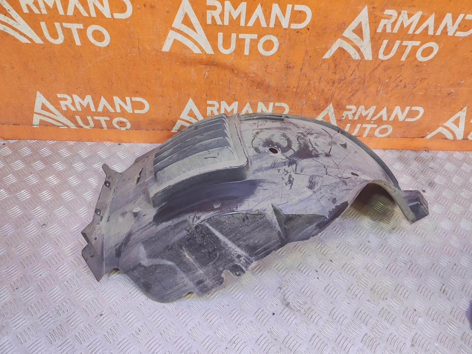 Подкрылок Mercedes GLE-Class 2018-нв V167