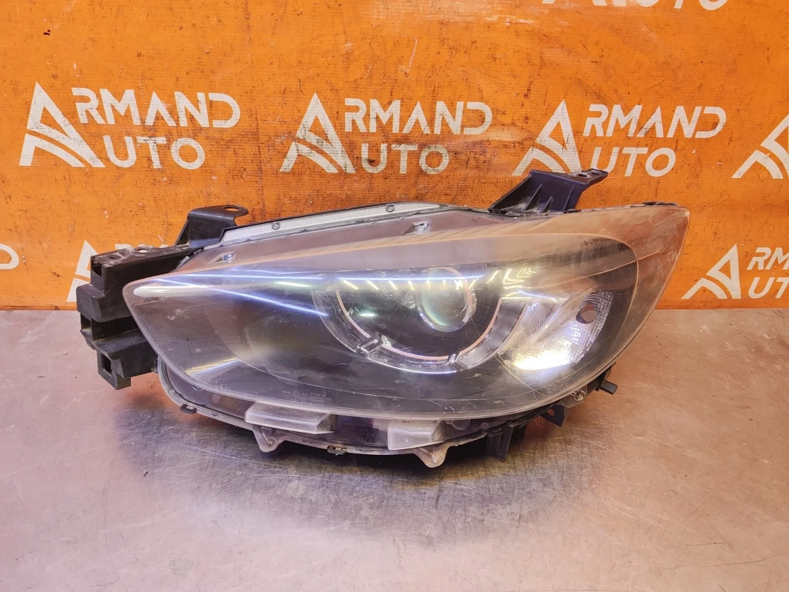 Фара Mazda CX-5 2015-2017