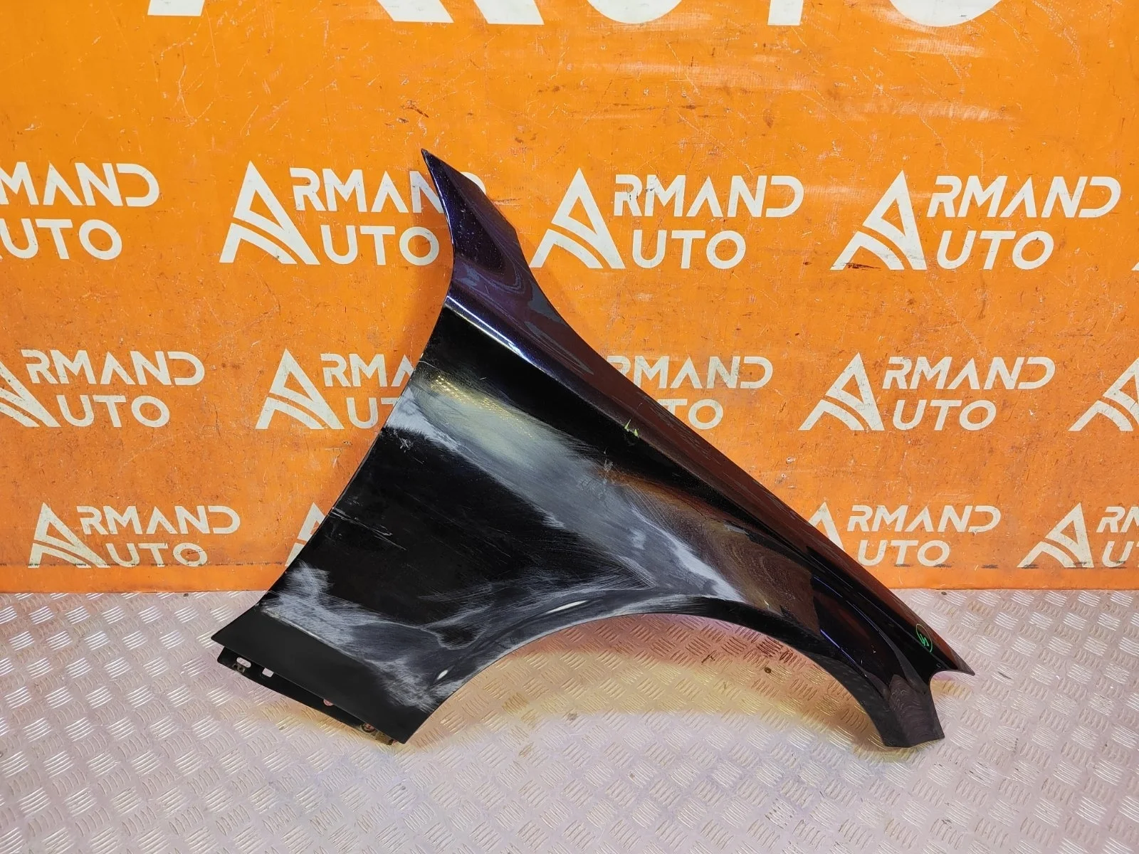 Крыло Mercedes -Class 2014-2021 W205