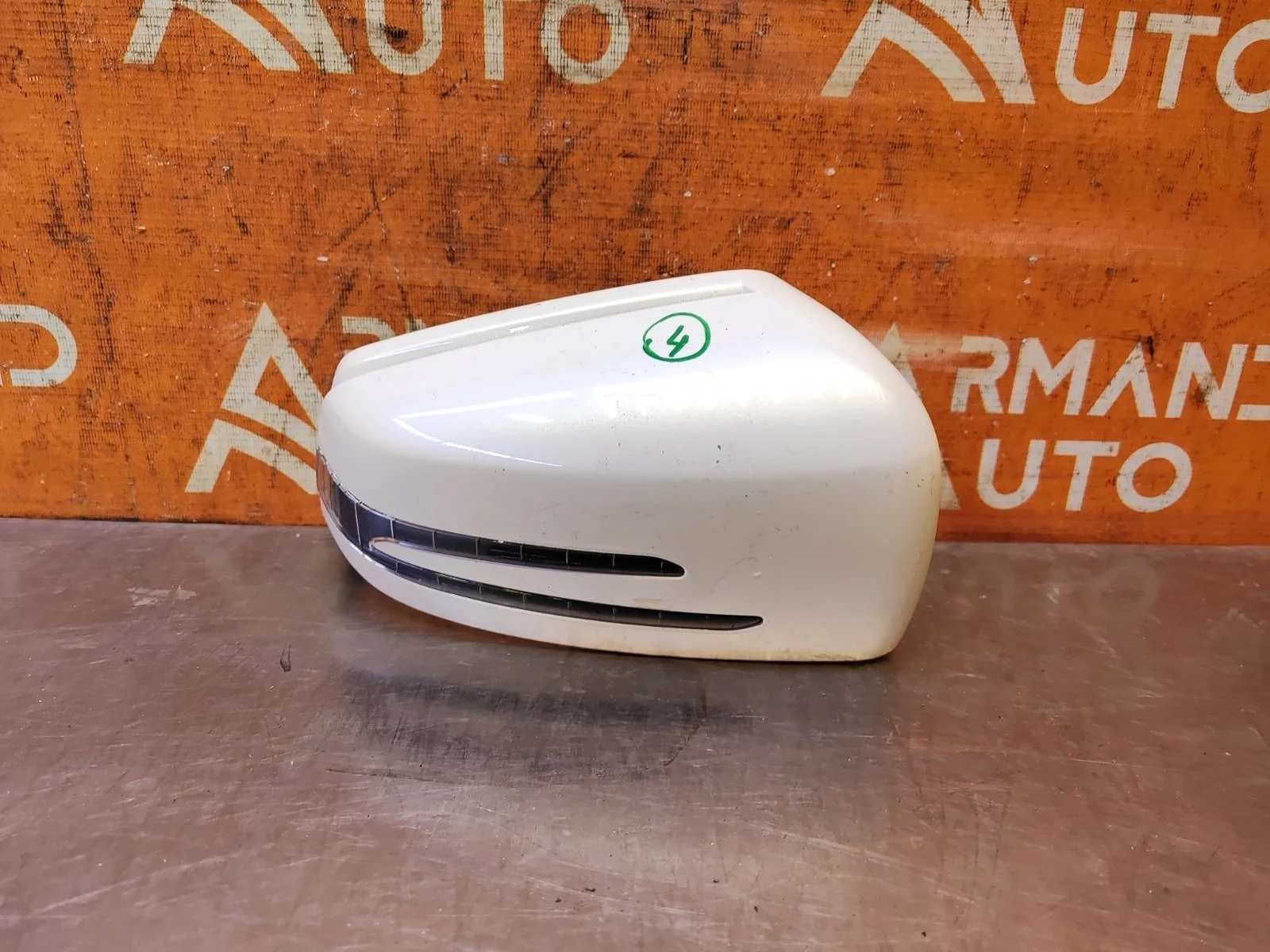 Крышка зеркала Mercedes -Class 2009-2016 W212, S212