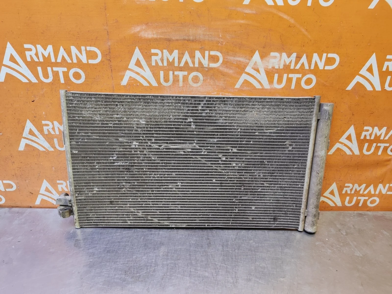 Радиатор кондиционера BMW 5 series 2016-нв G30 G31