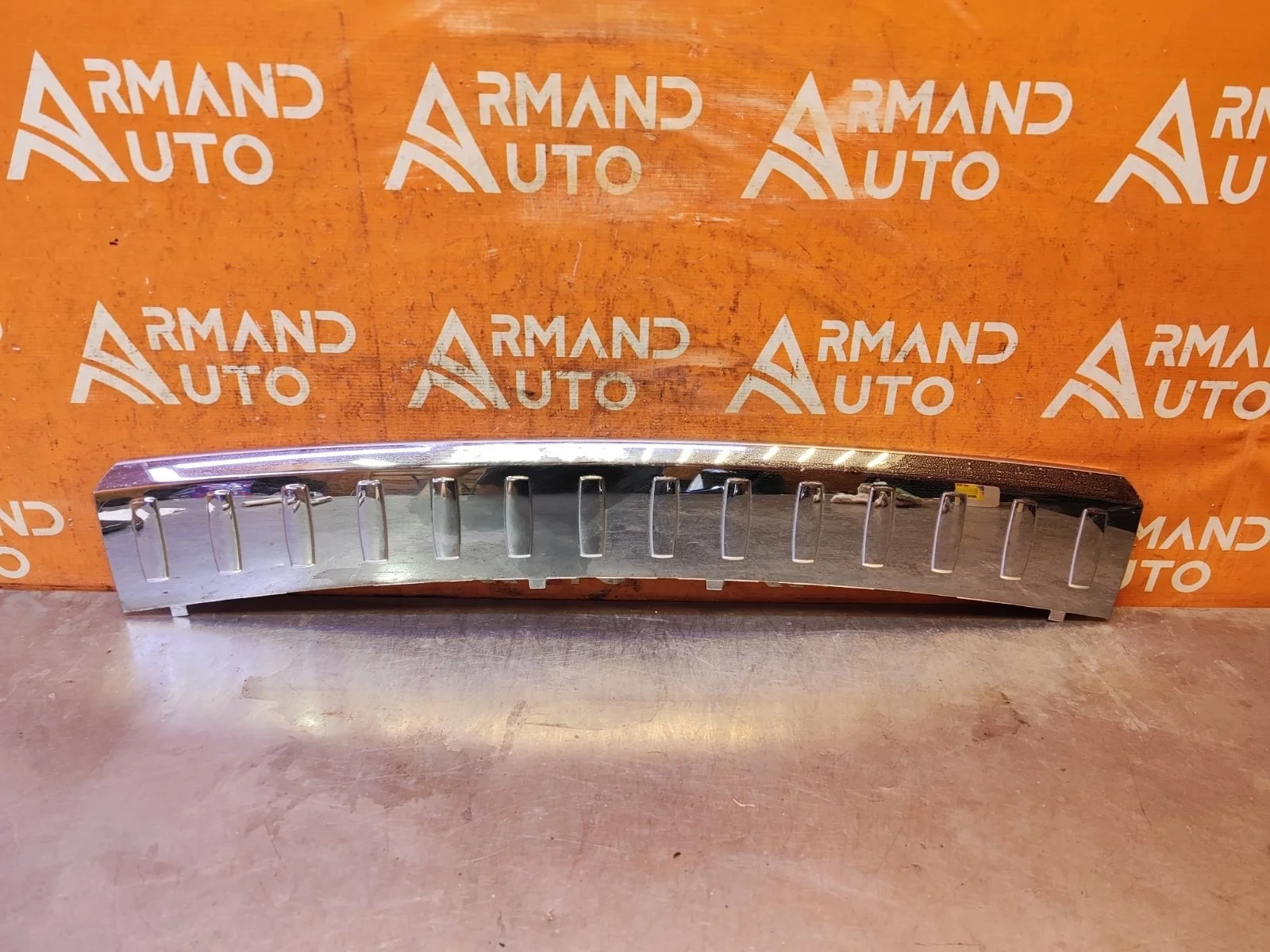 Накладка бампера верхняя Mercedes ML GLE-Class 2011-2015 W166