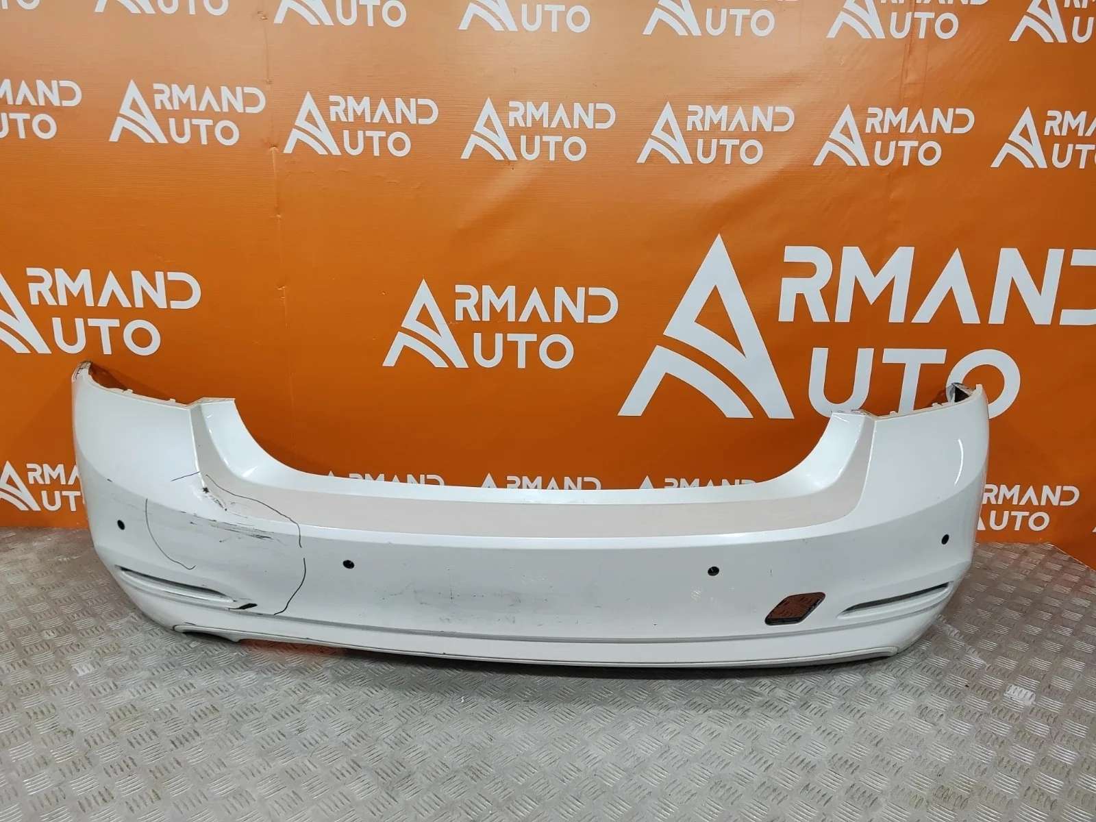 Бампер BMW 3 series 2015-2020 F30