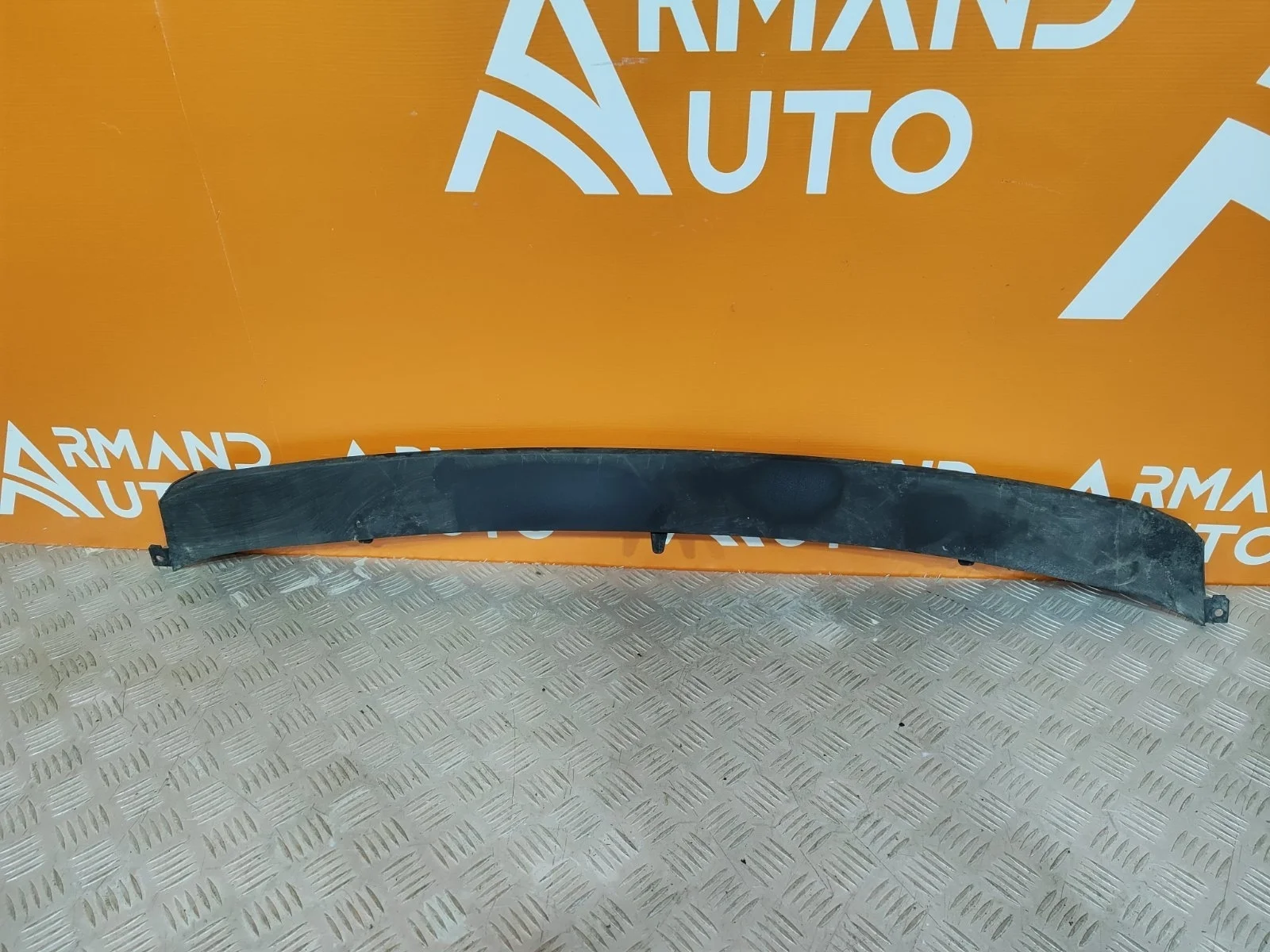 Накладка бампера Kia K5 2020-нв 3