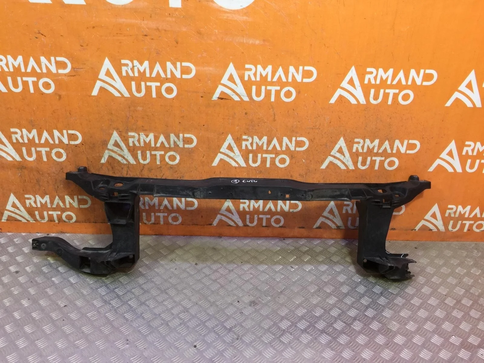 Панель передняя (суппорт радиатора) Mercedes V-Class 2014-нв W447