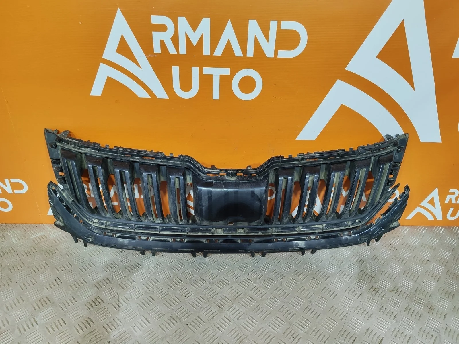 Решетка радиатора Skoda Kodiaq 2016-нв