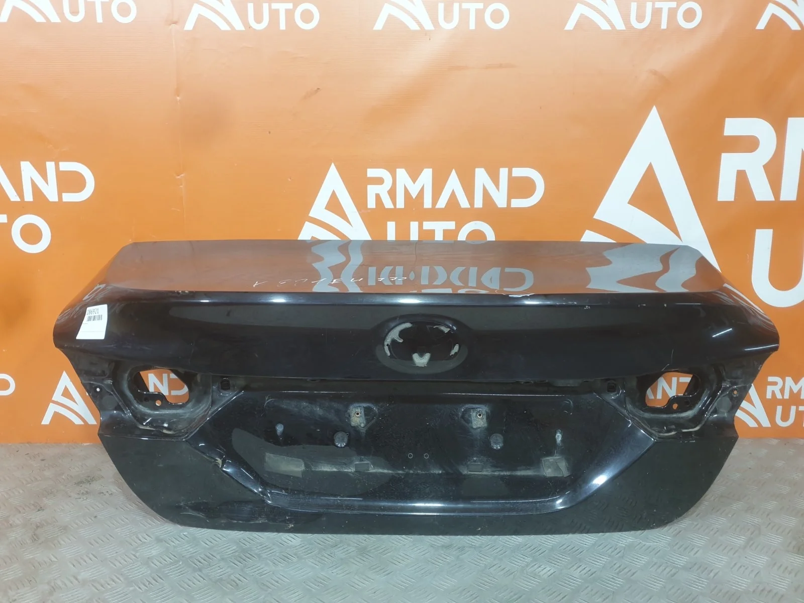 Крышка багажника Toyota Camry 2017-нв 8 XV70