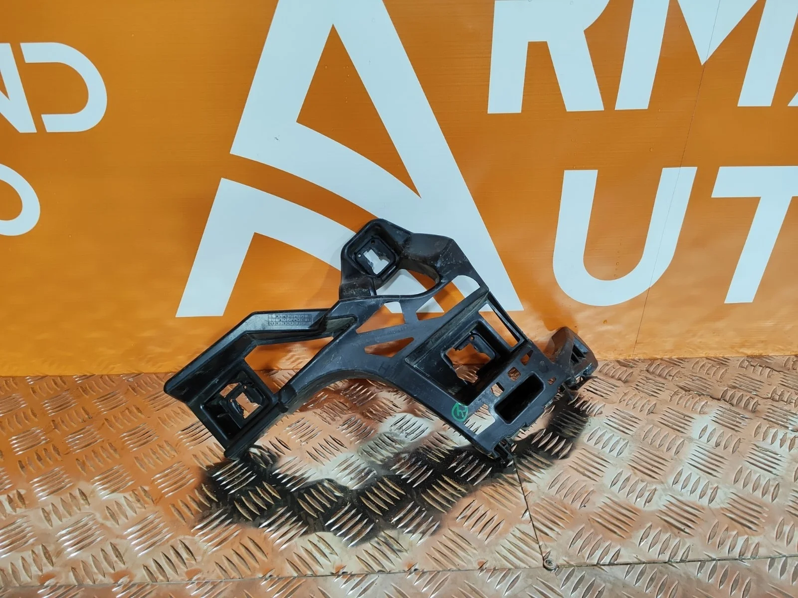 Кронштейн бампера Mercedes GL GLS-Class 2012-2019 X166