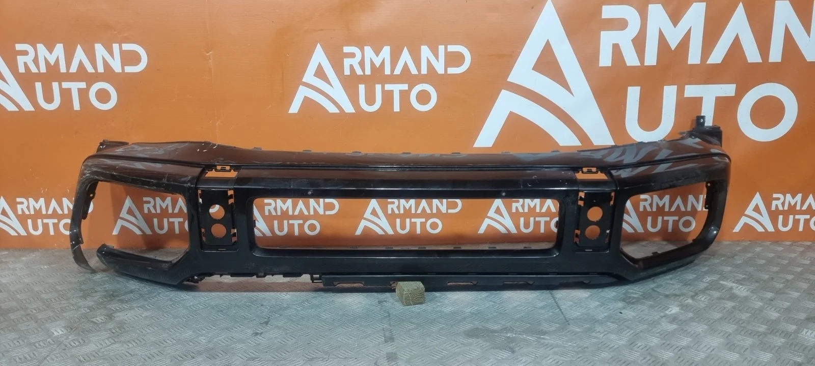 Бампер Mercedes G-Class 2018-нв W463