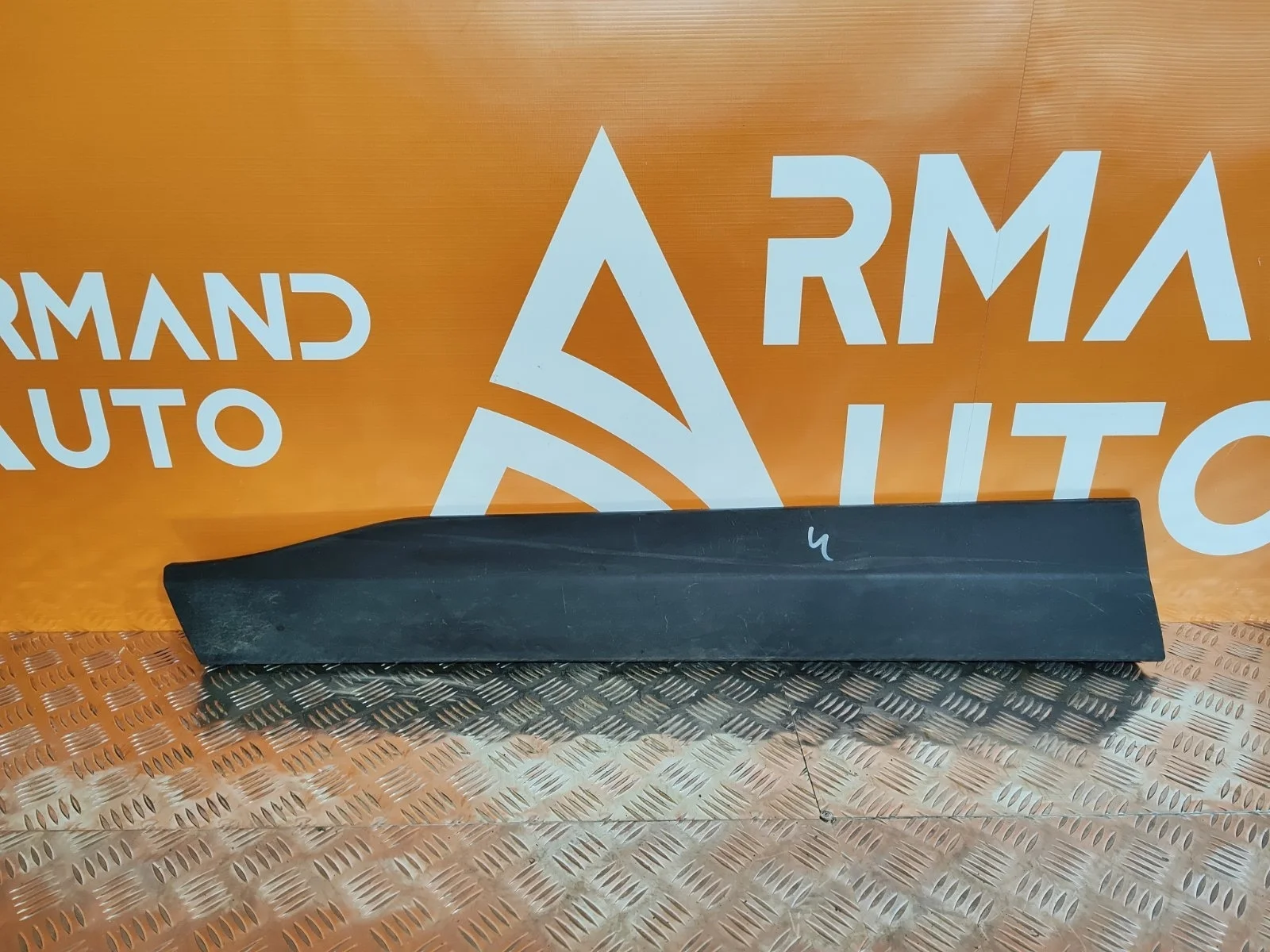 Молдинг двери Toyota RAV4 2018-нв 5 XA50