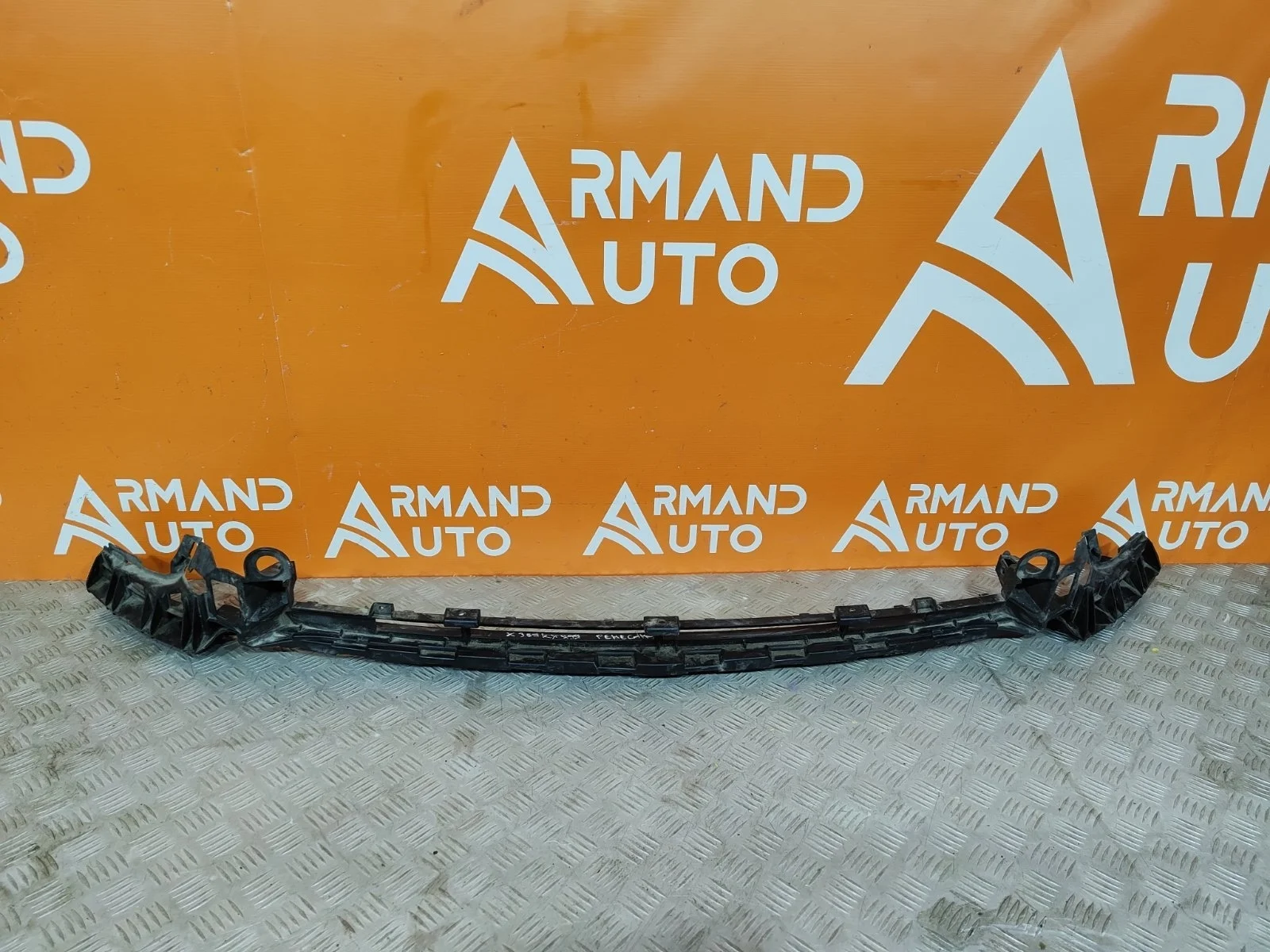 Кронштейн бампера Mercedes -Class 2016-2020 W213, S213, C238