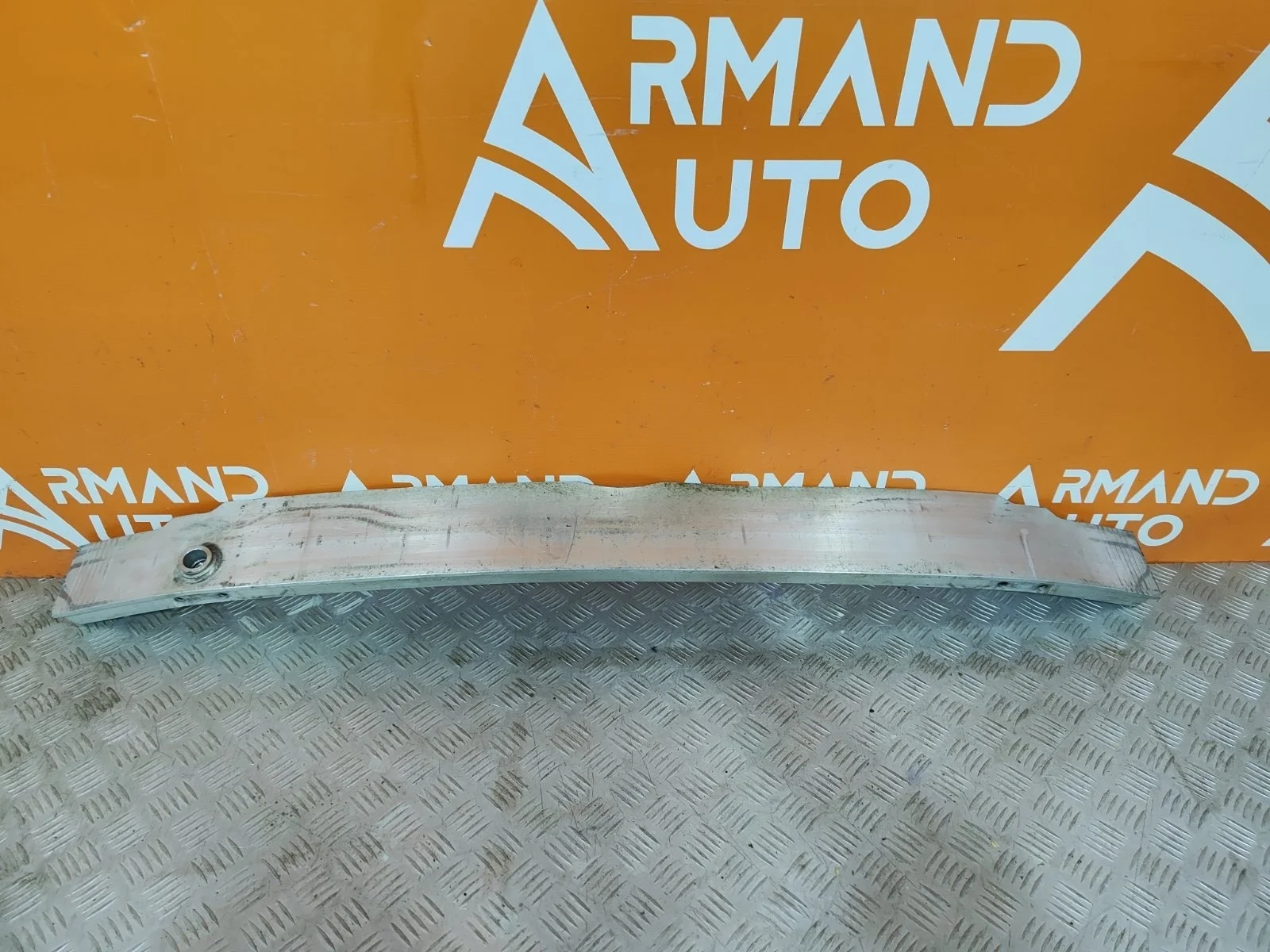 Усилитель бампера Mercedes B-Class 2011-2018 W246