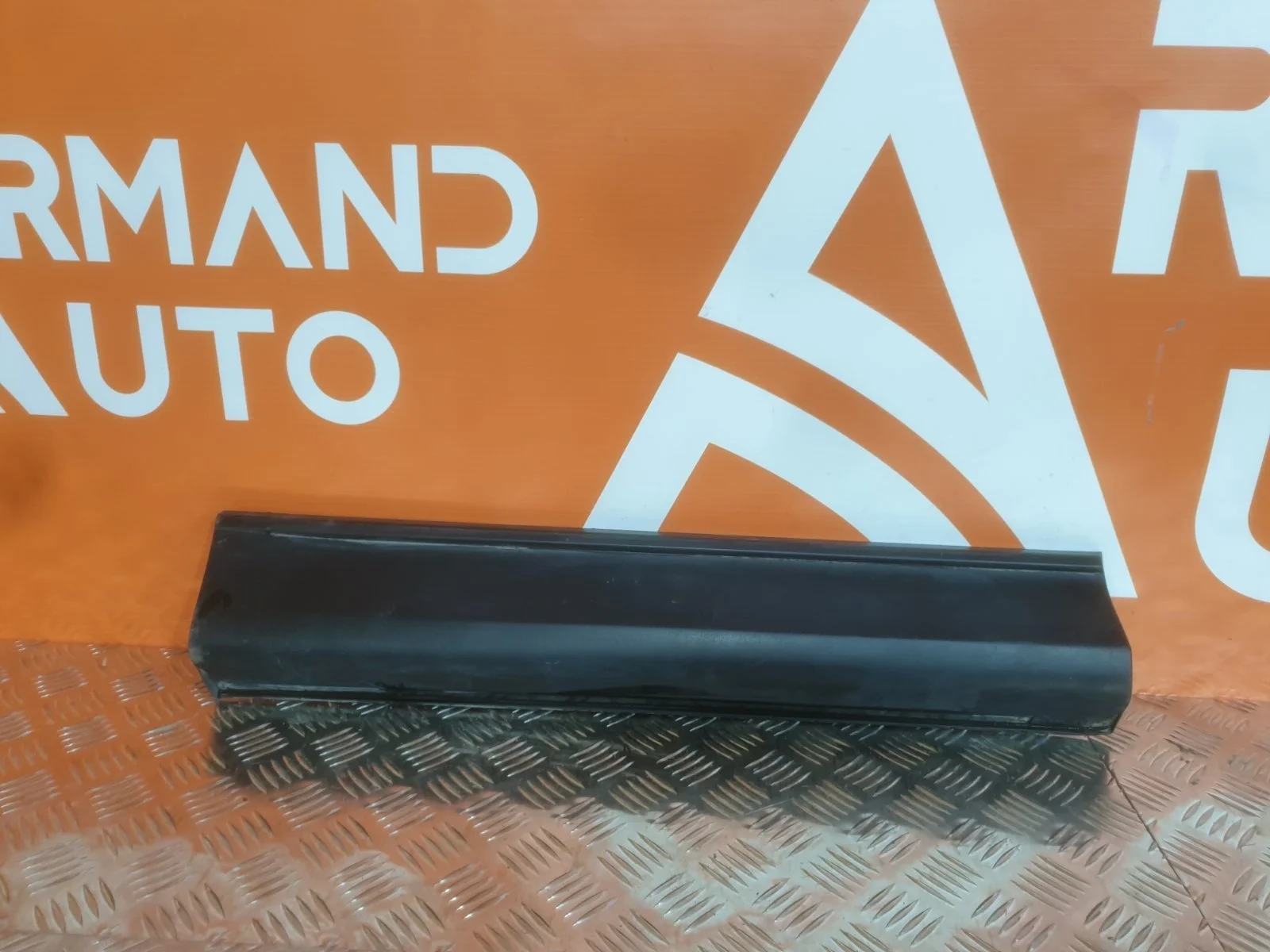 Молдинг двери Mazda CX-5 2017-нв