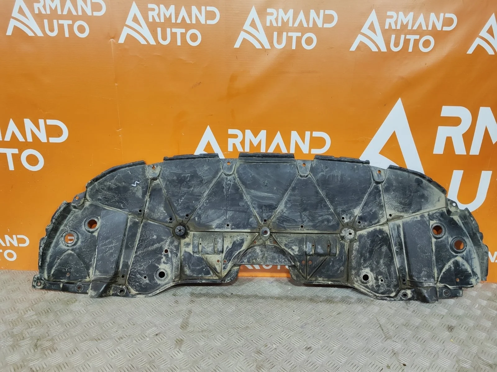 Пыльник бампера Toyota Camry 2020-нв 8 XV70