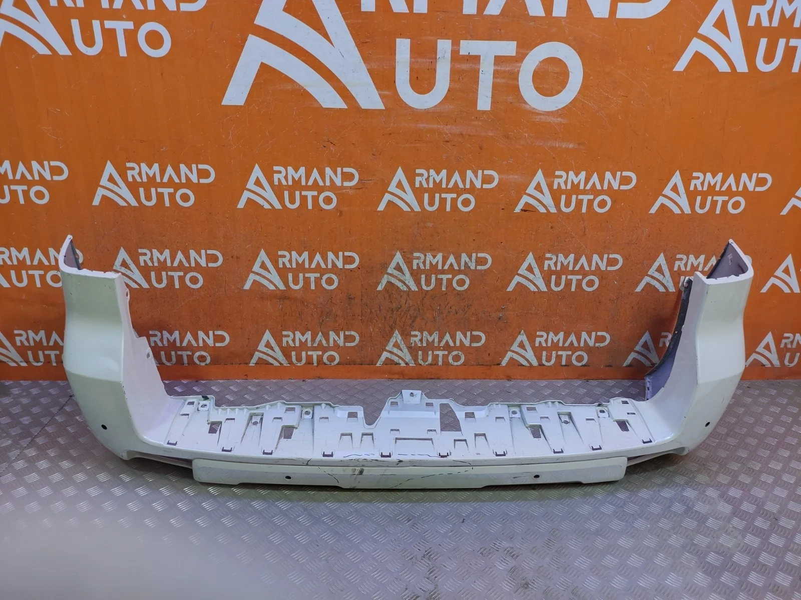 Бампер Toyota Land Cruiser Prado 2017-нв 150