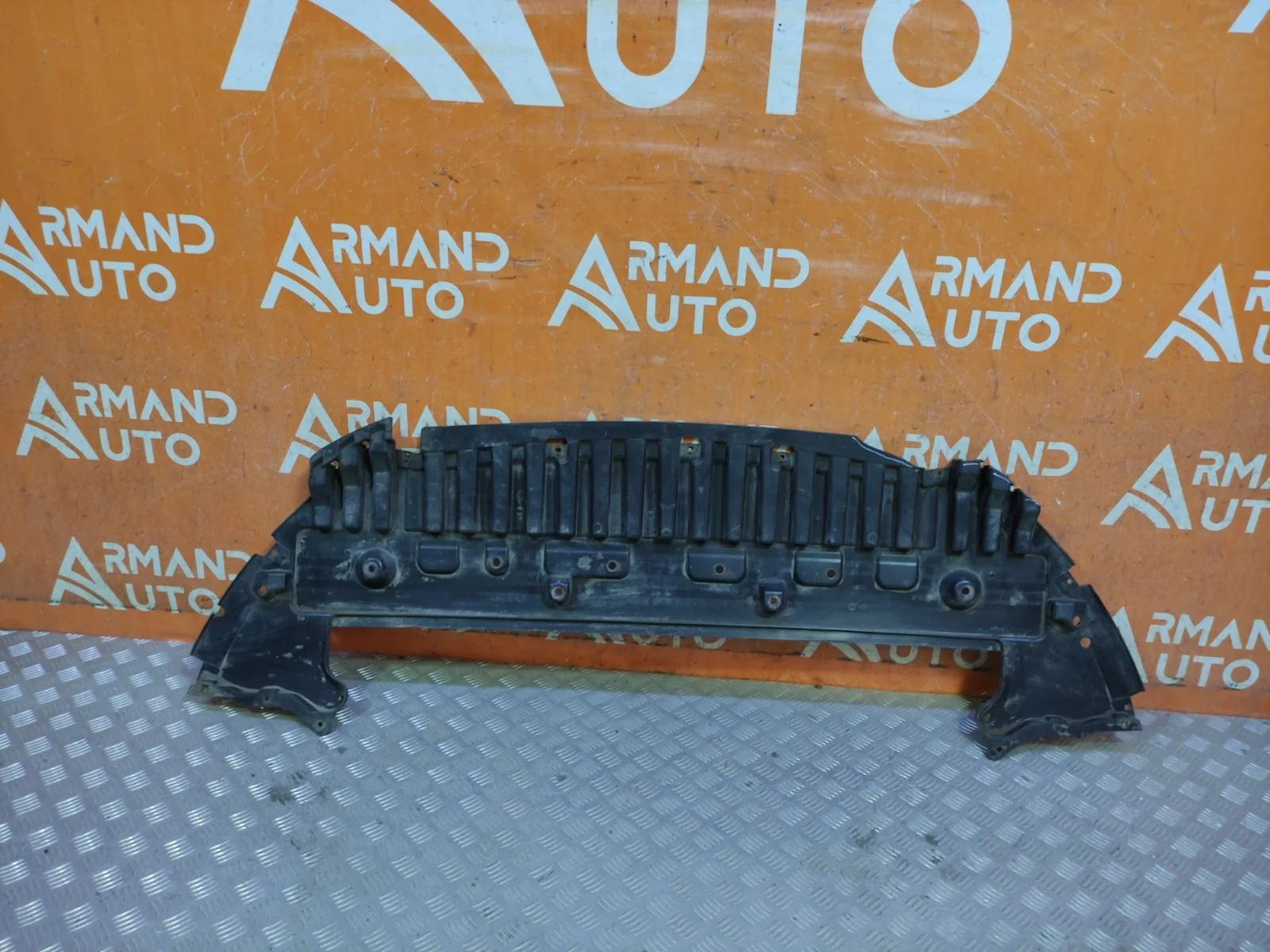 Пыльник бампера Ford Mondeo 2014-нв 5