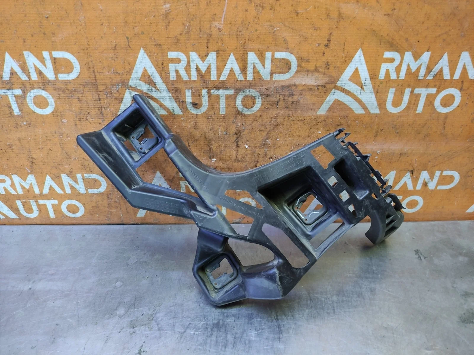 Кронштейн бампера Mercedes GL GLS-Class 2012-2019 X166