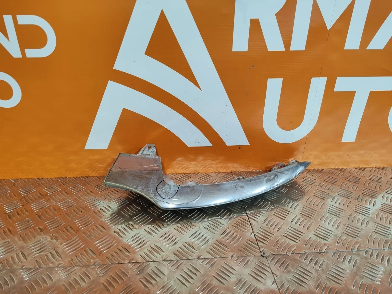 Декоративная накладка бампера Mercedes GLE-Class Coupe 2015-2019 C292