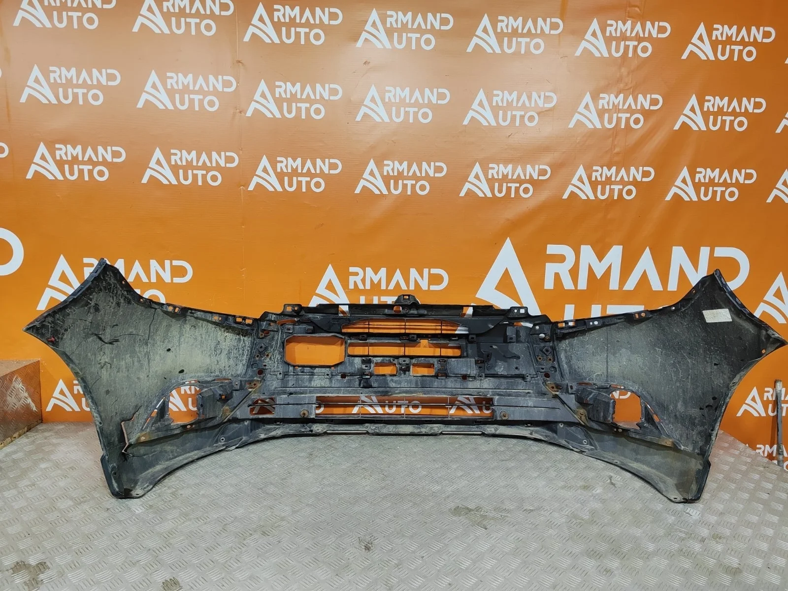 Бампер Mitsubishi Outlander 2015-2018 3