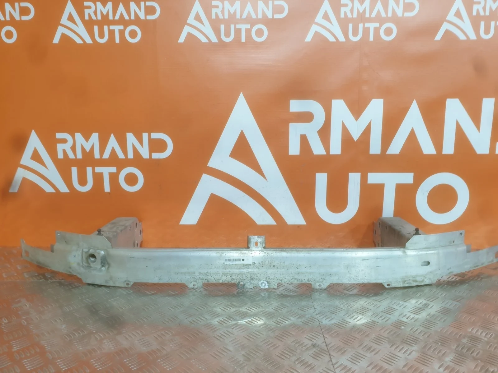 Усилитель бампера BMW 7 series 2015-2019 G11 G12