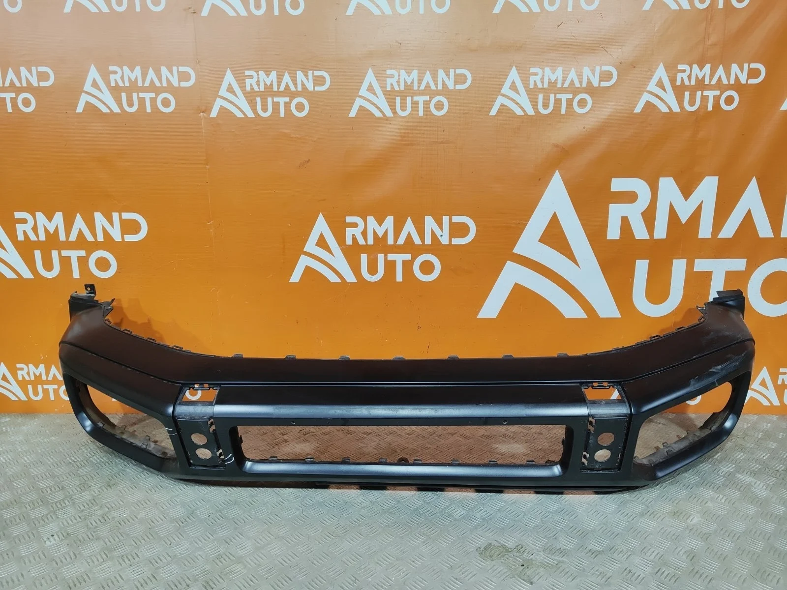 Бампер Mercedes G-Class 2018-нв W463