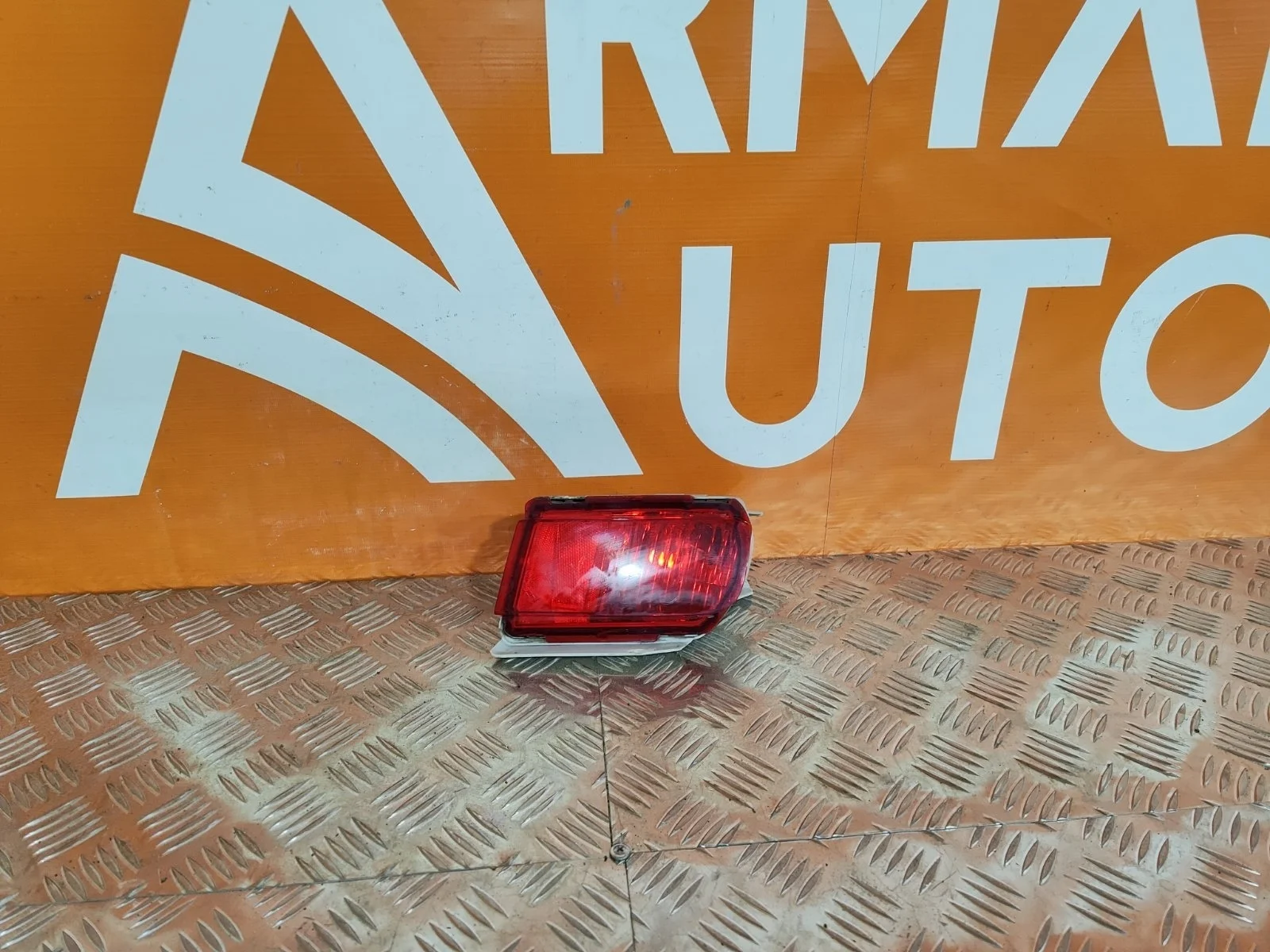 Фонарь противотуманный Toyota Land Cruiser Prado 2009-нв 150